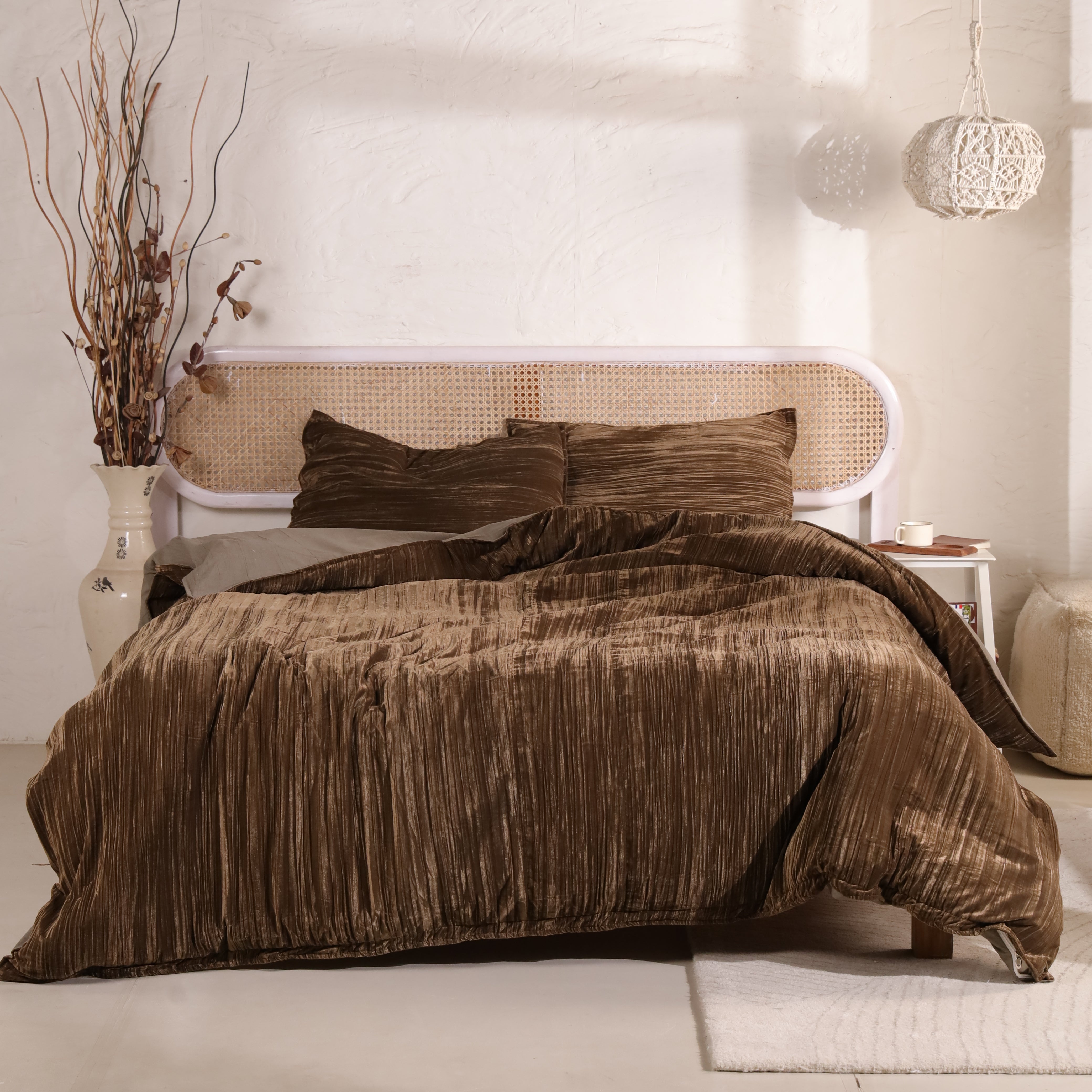 Luxury Crushed Velvet Pleated Duvet Cover Set | Opulent Bedding Collection