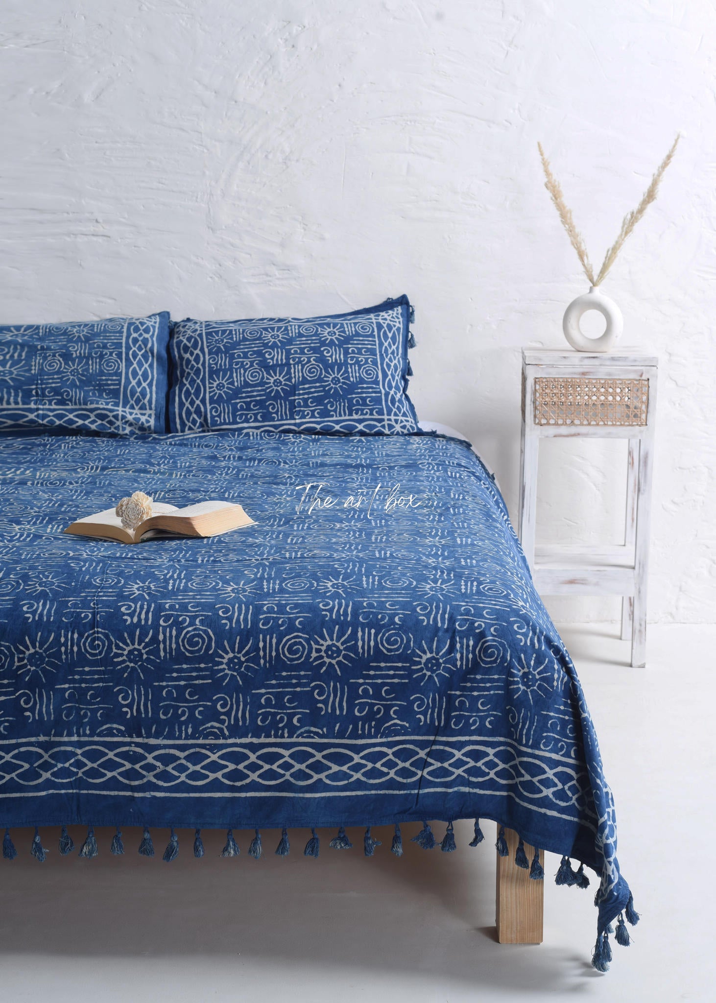 Nilaya Hand Block Printed Bedsheet and Pillow Set