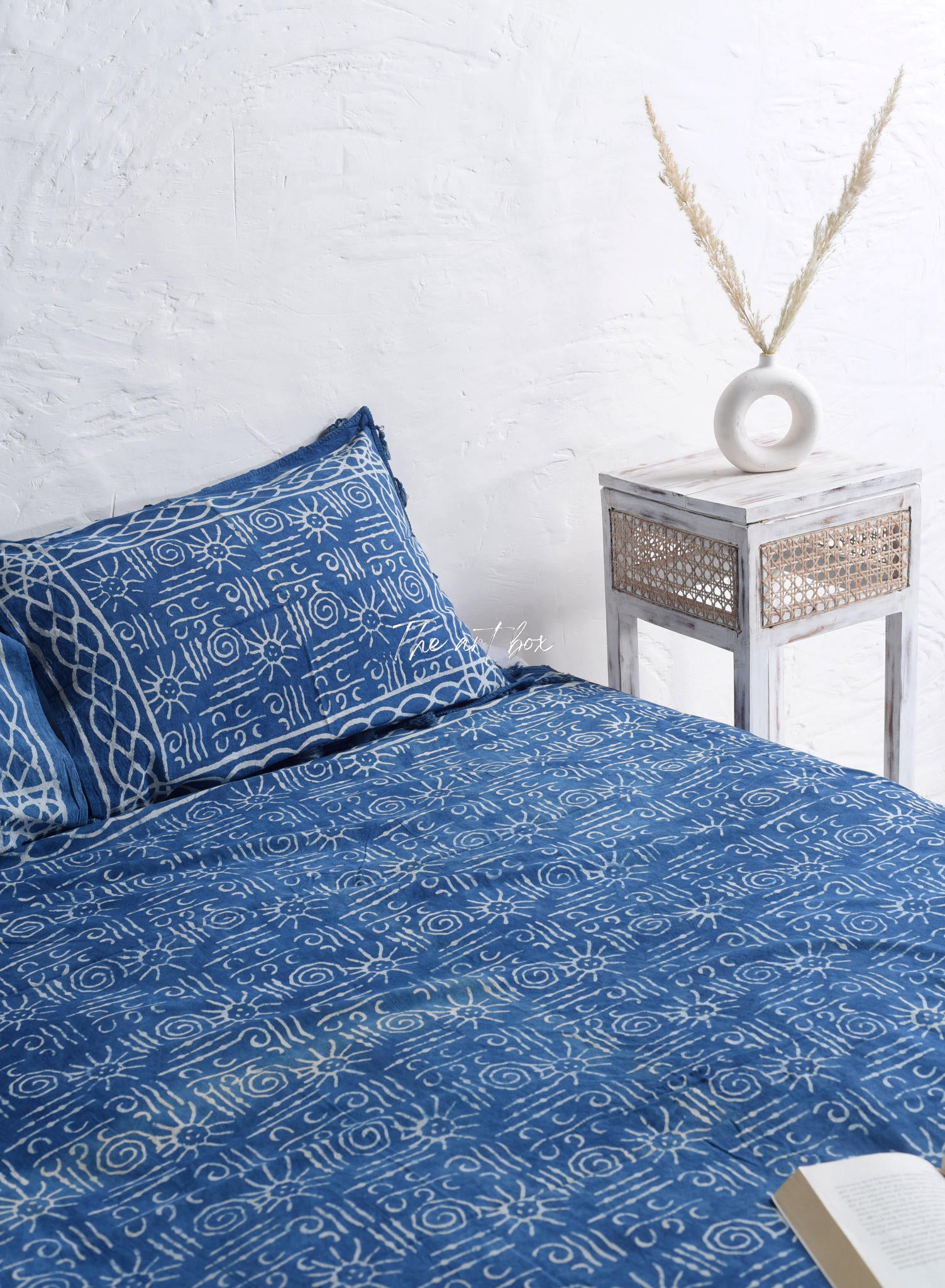 Nilaya Hand Block Printed Bedsheet and Pillow Set