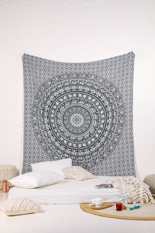 White and black Floral Ombre Tapestry