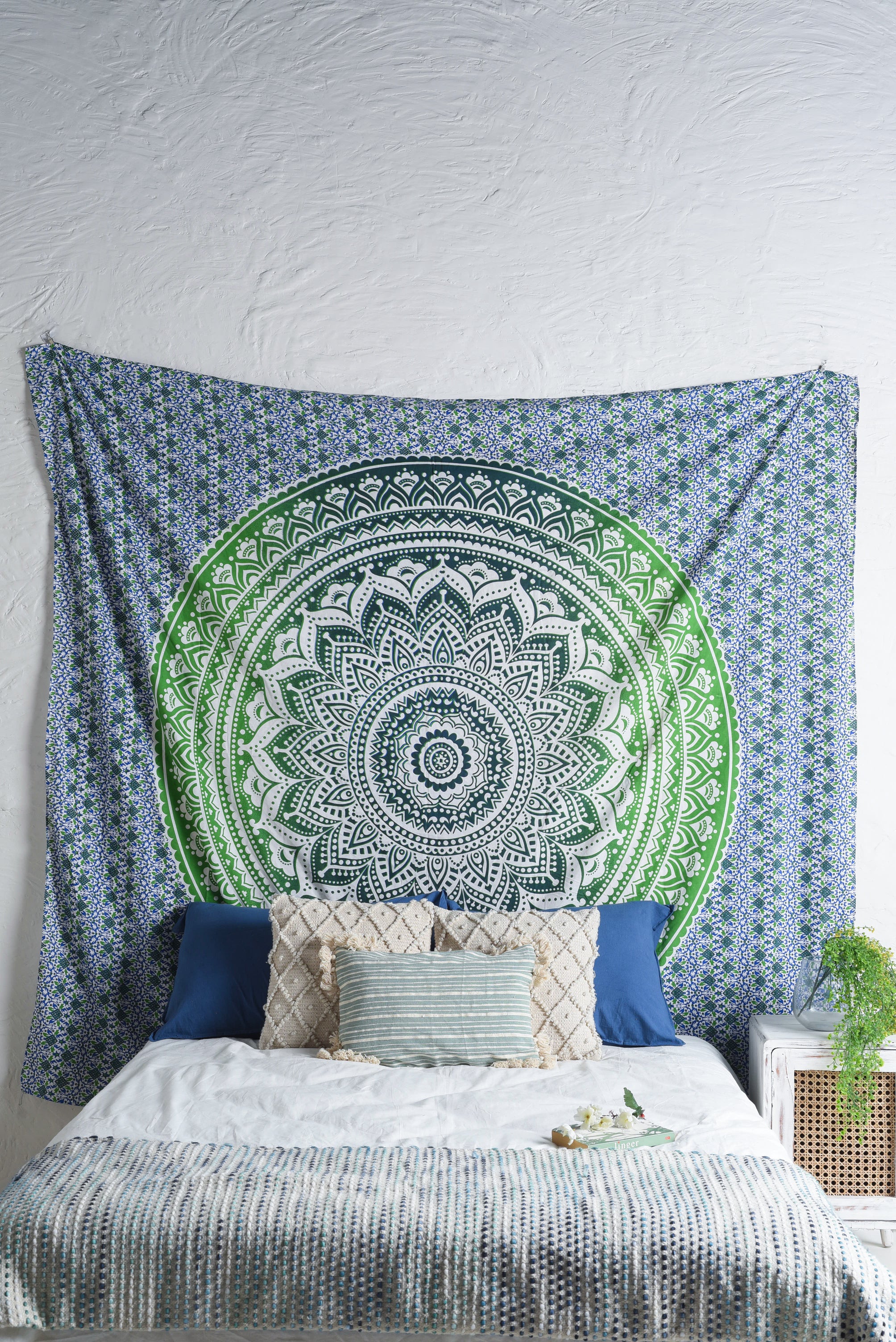 Green Lotus Mandala Ombre Tapestry