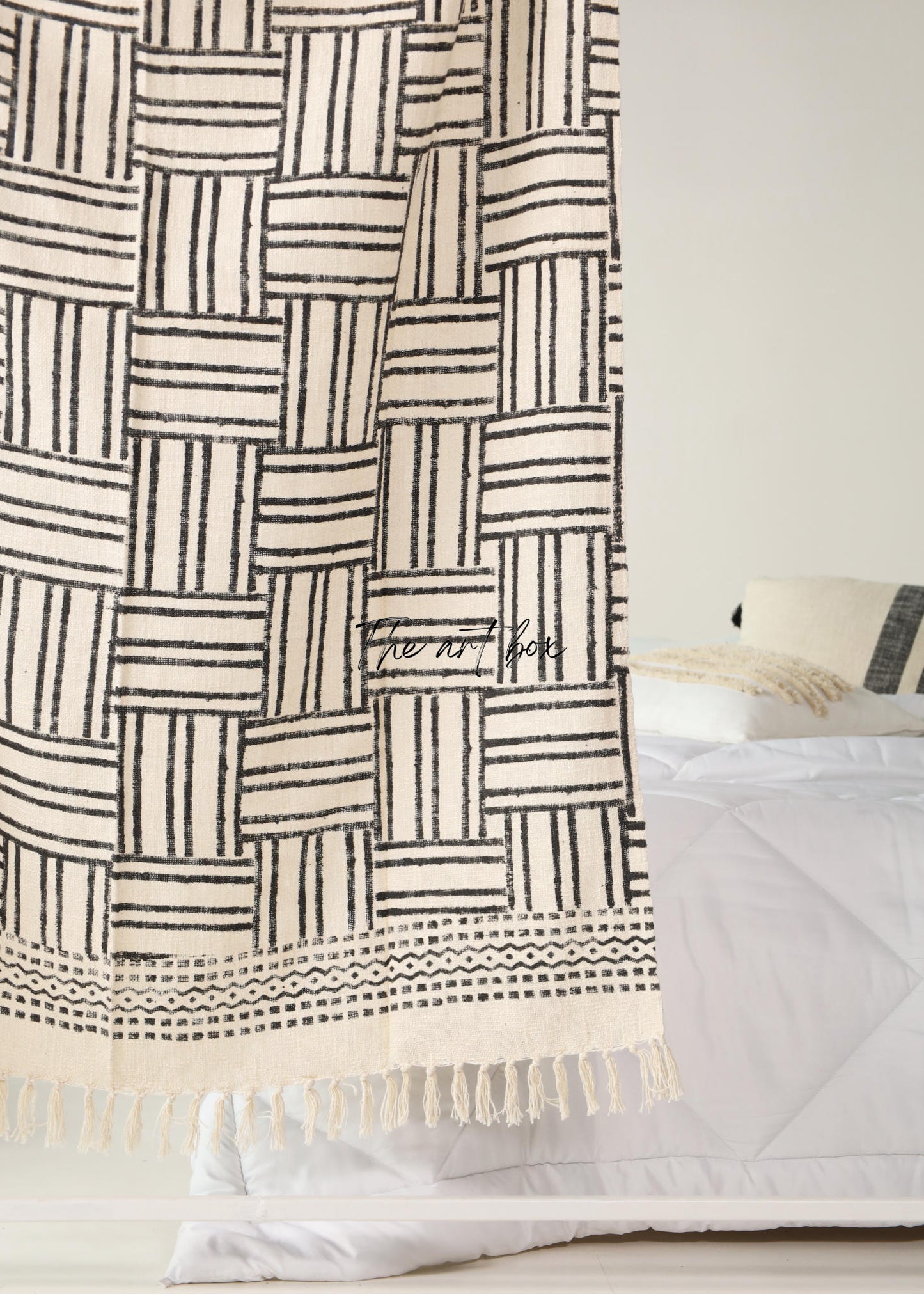 Geometric Pigment Print Throw