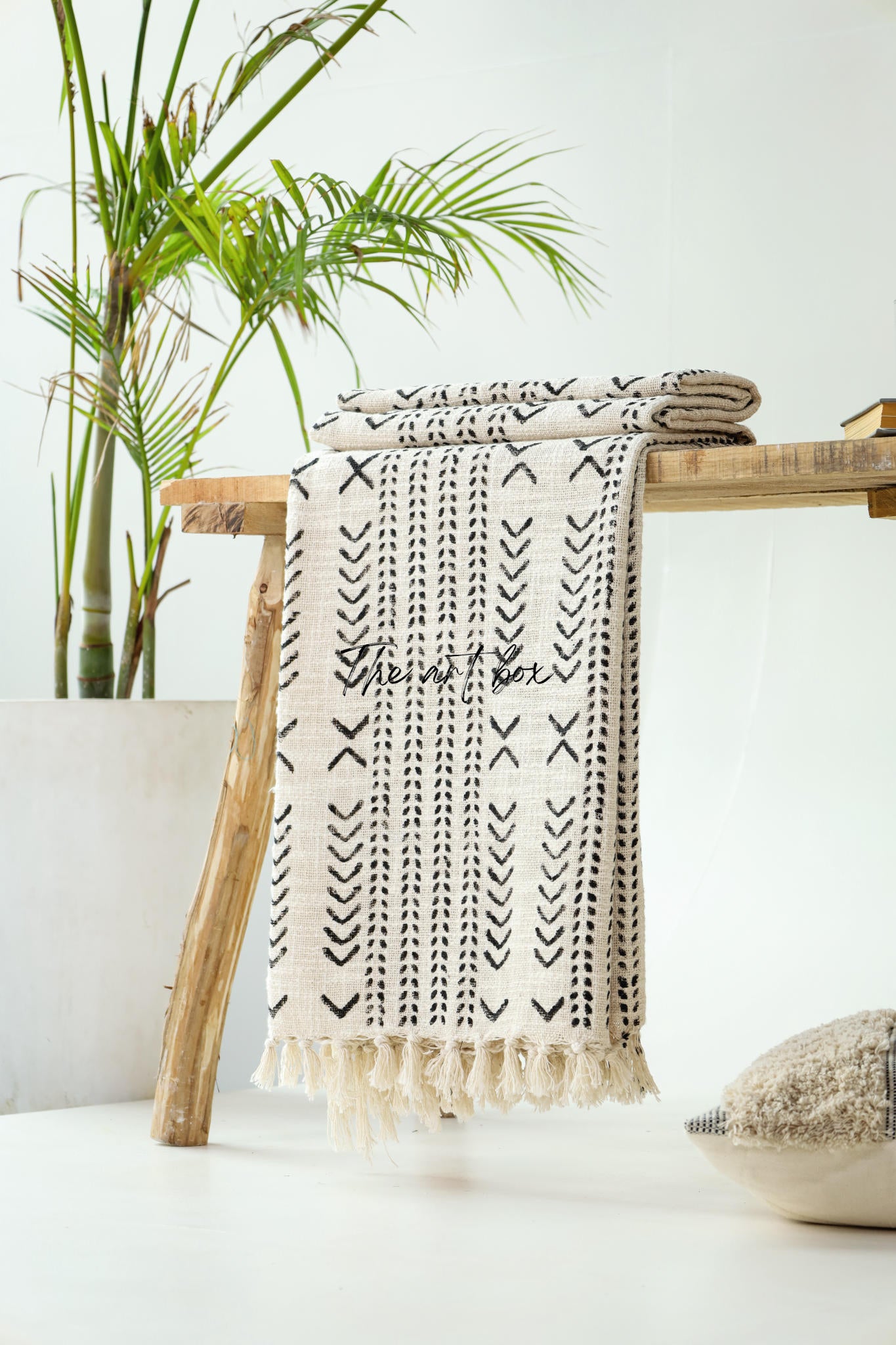 Ethnic Beach Pigment Print Throw