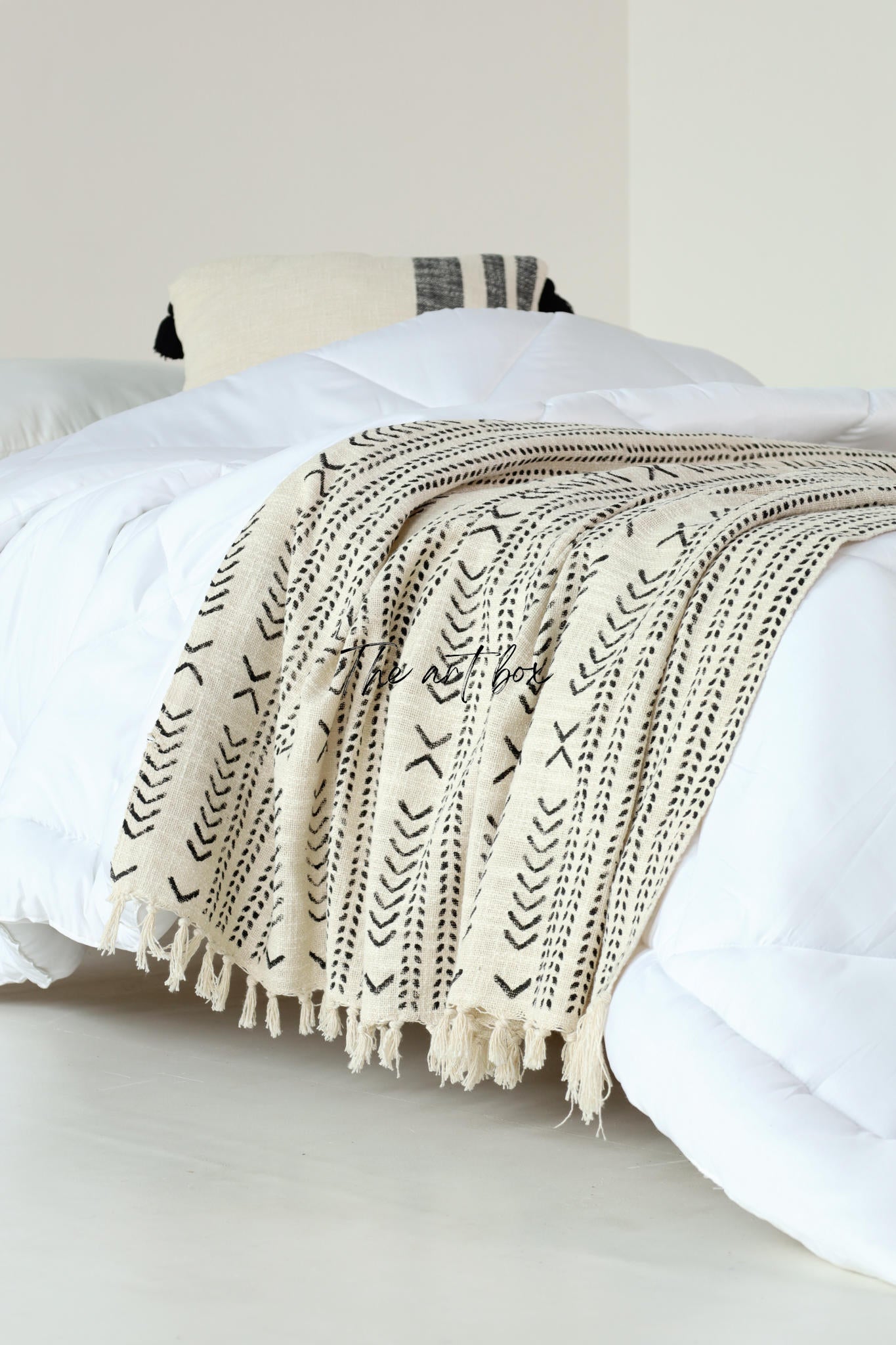 Ethnic Beach Pigment Print Throw