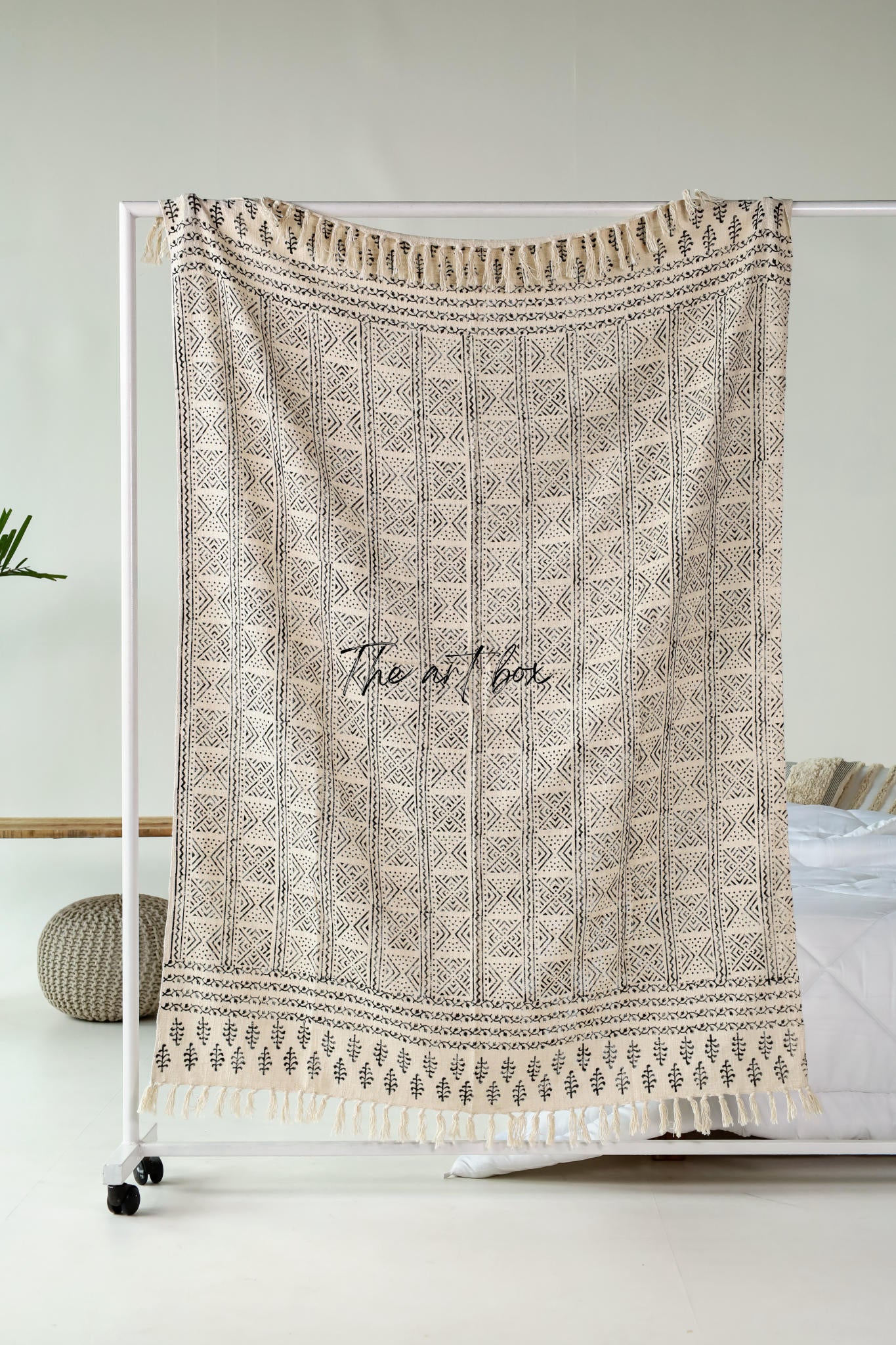 Beige Geometric Pigment Print Throw