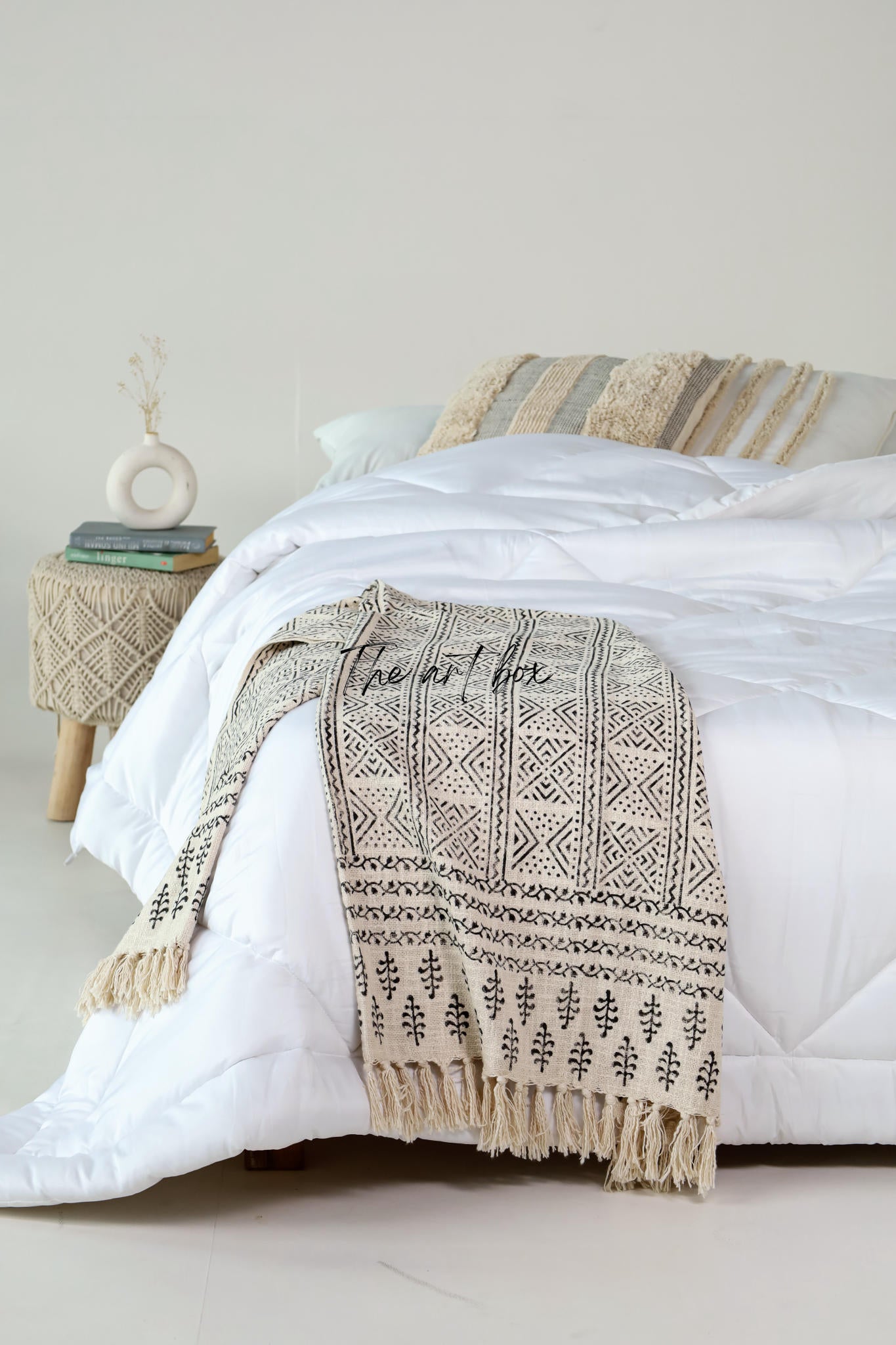 Beige Geometric Pigment Print Throw