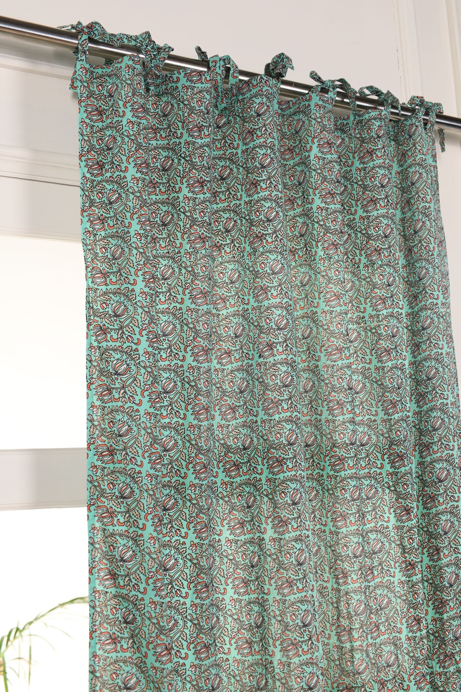 Green Reversible Floral Printed Curtain 1 Panel Set