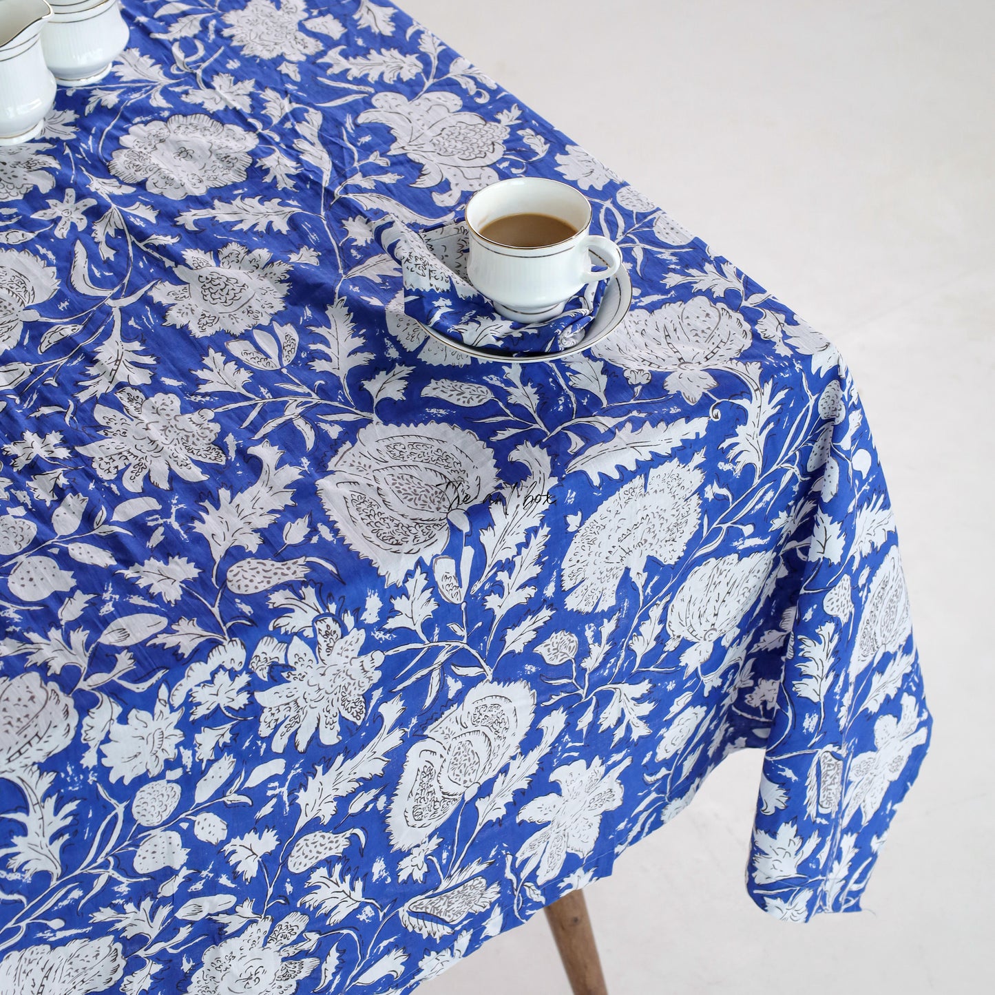 Blue Cotton Printed Tablecloths, 100% Cotton Floral Table Cover