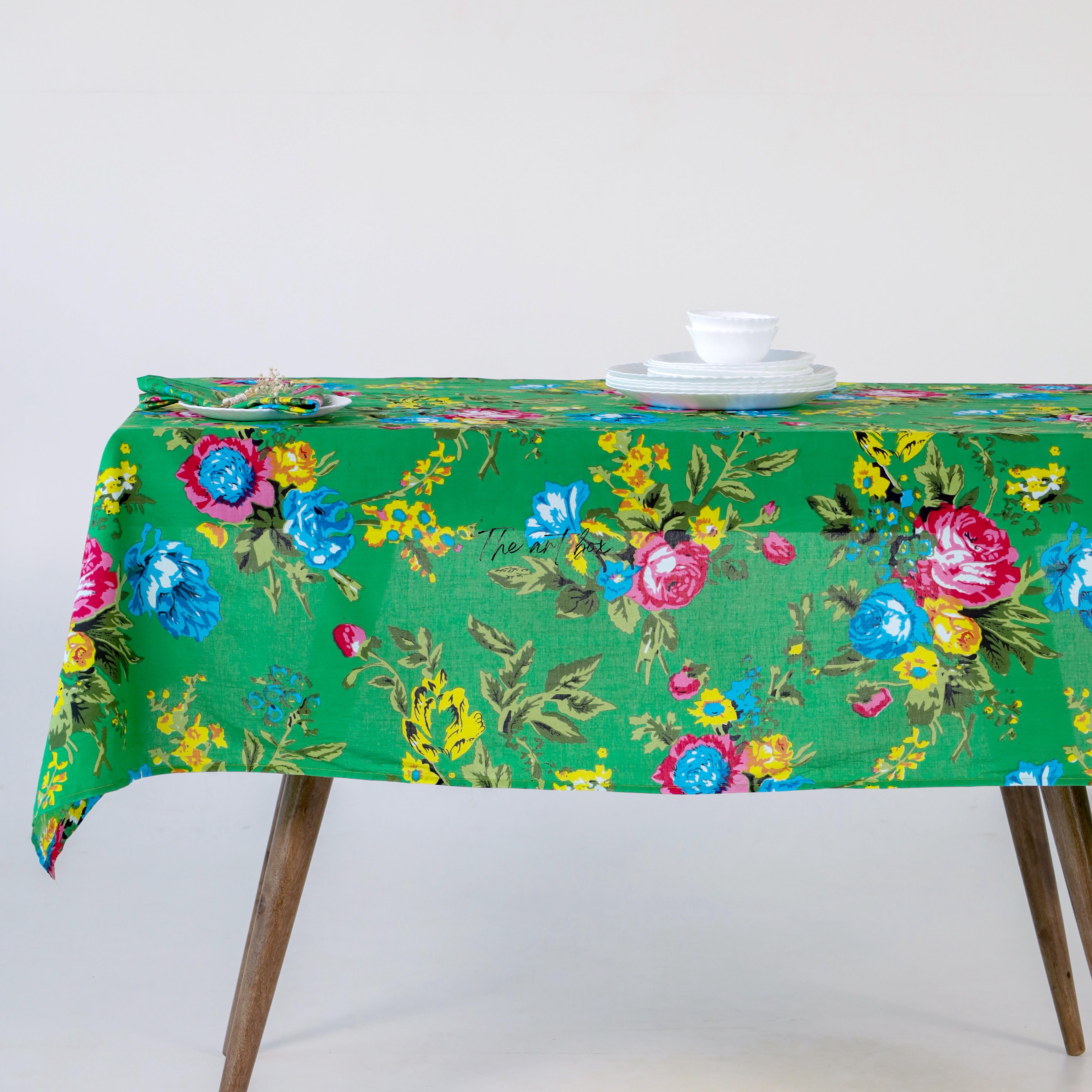 Green Floral Printed Table Cover