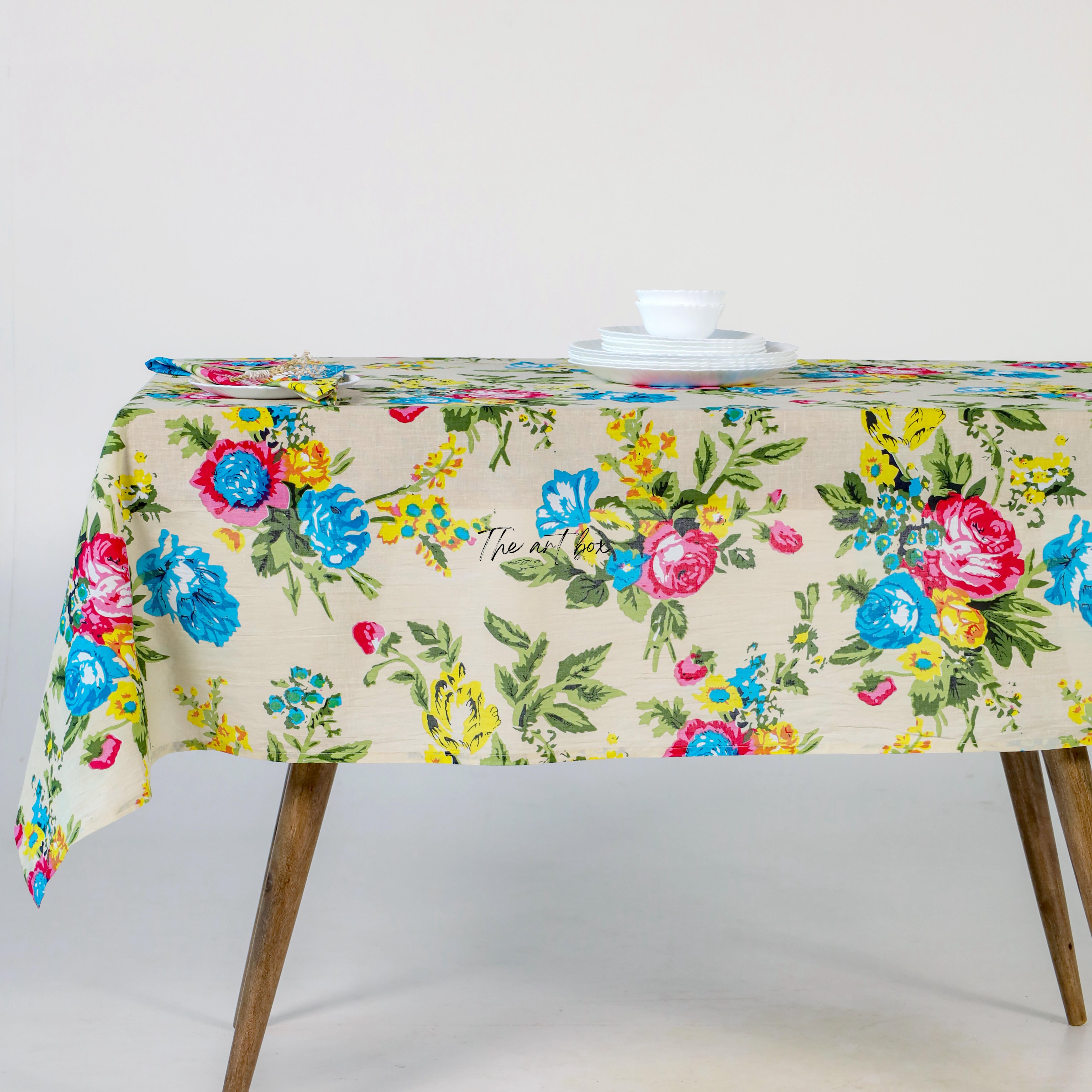 Grey White Floral Printed Table Cloth