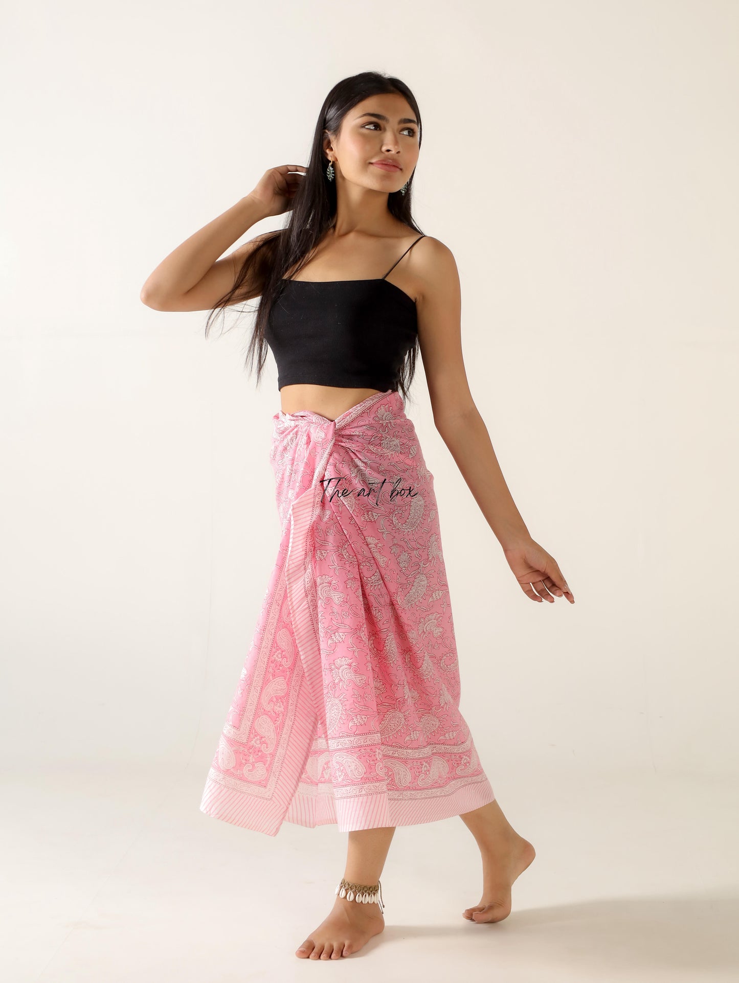Petal Perfect: Floral Sarong Pareo for Stylish Sun-Kissed Looks