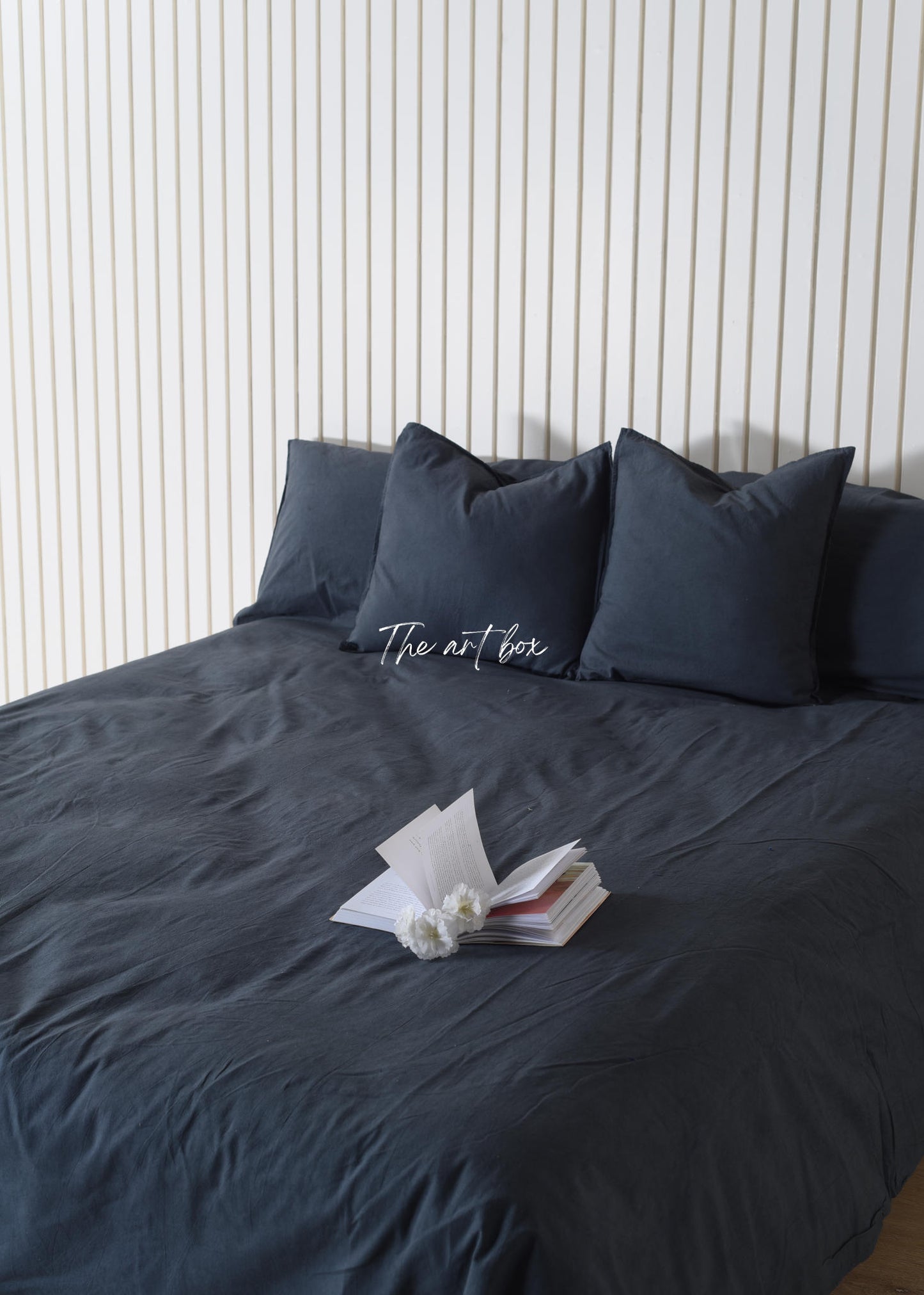 Deep Blue Linen Bedsheet with Pillow Covers