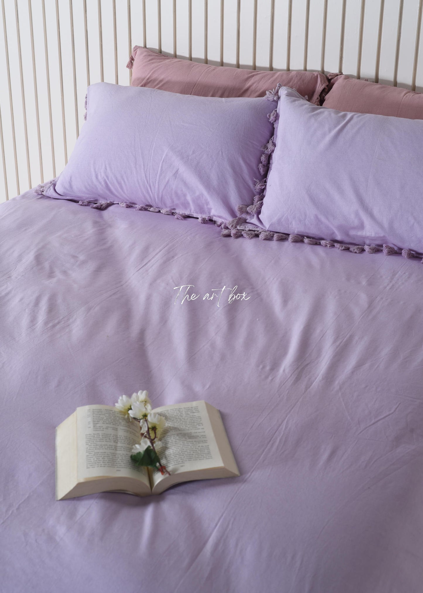 Lavender Linen Bedsheet with Pillow Covers
