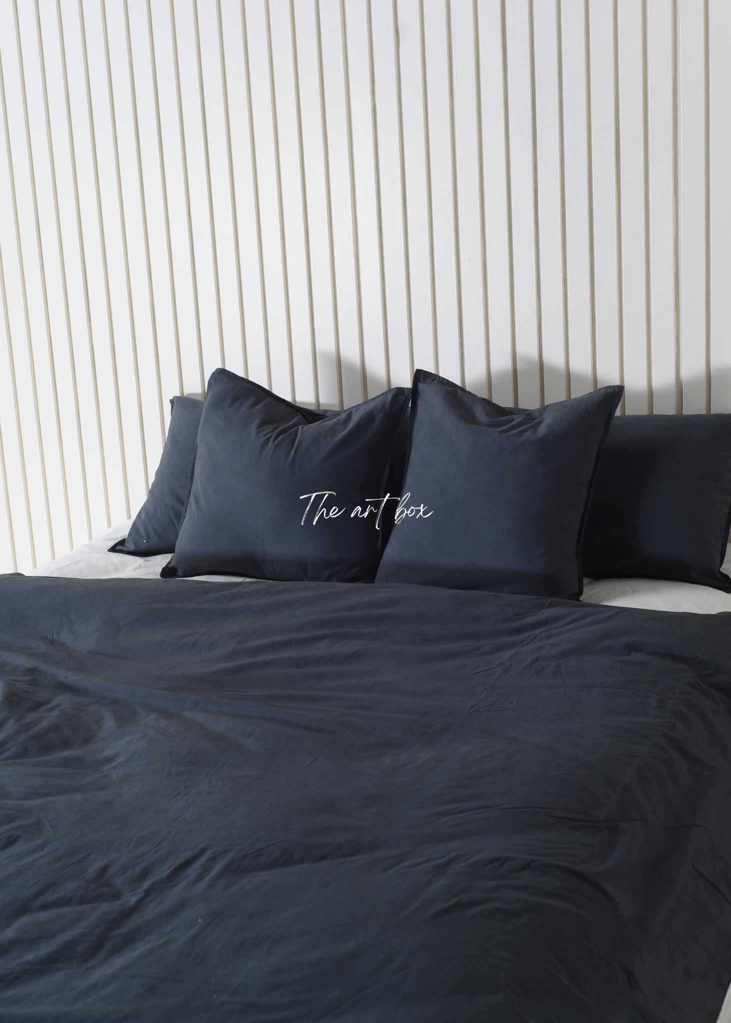 Deep Blue Linen Duvet Cover and Pillow Set