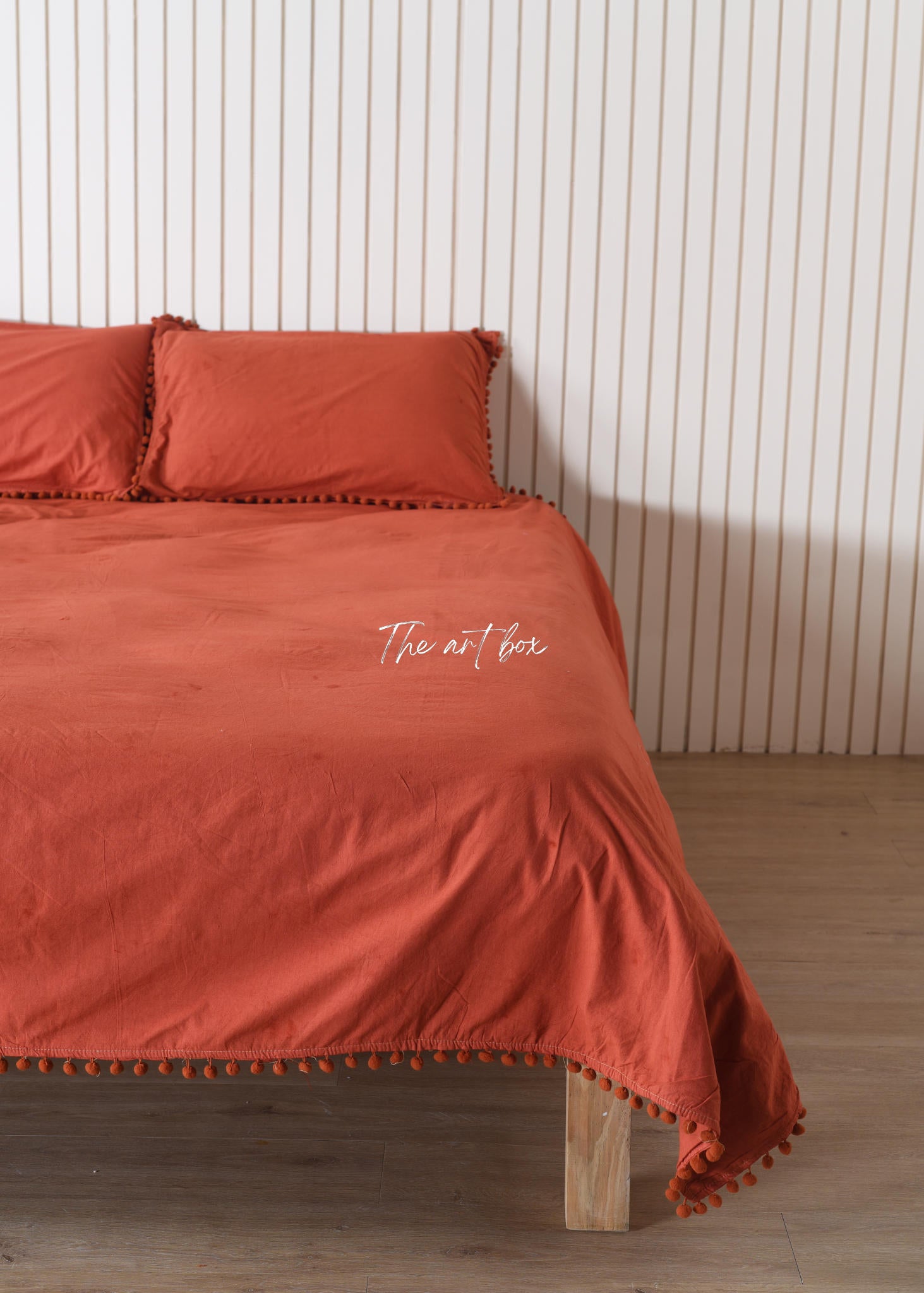 Red Linen Duvet Cover and Pillow Set