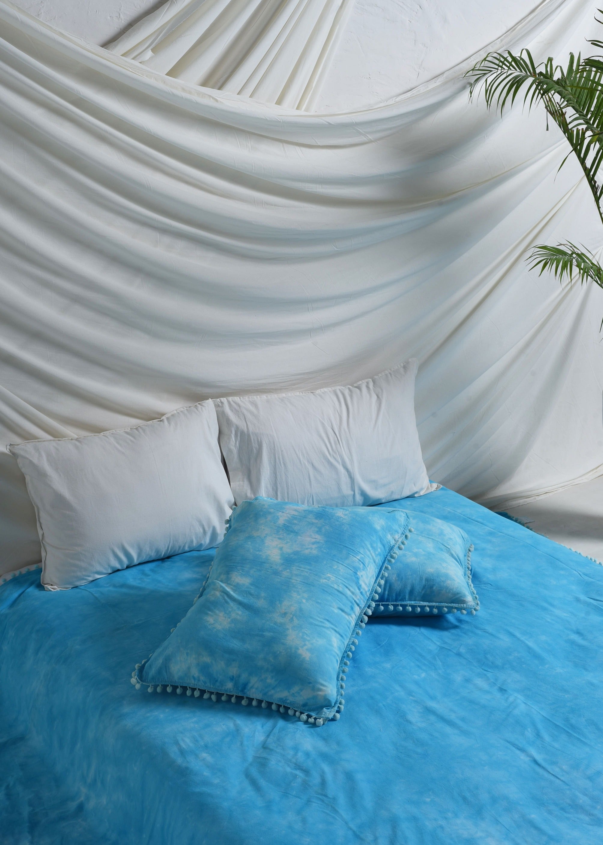 Sky Tie-Dye Duvet Cover with Pillow cases Set