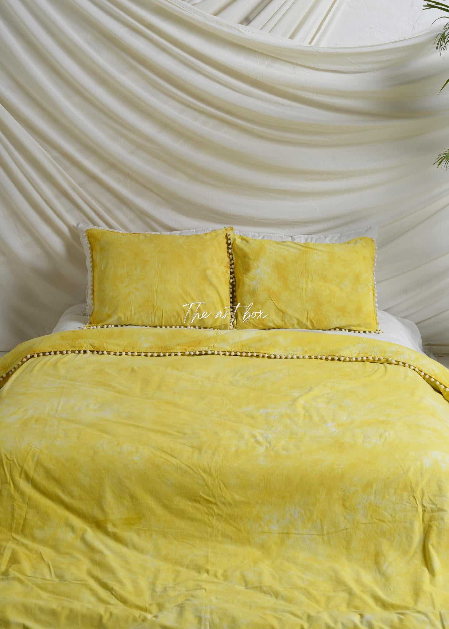 Yellow Tie Dye Bedsheets with Pillow Covers