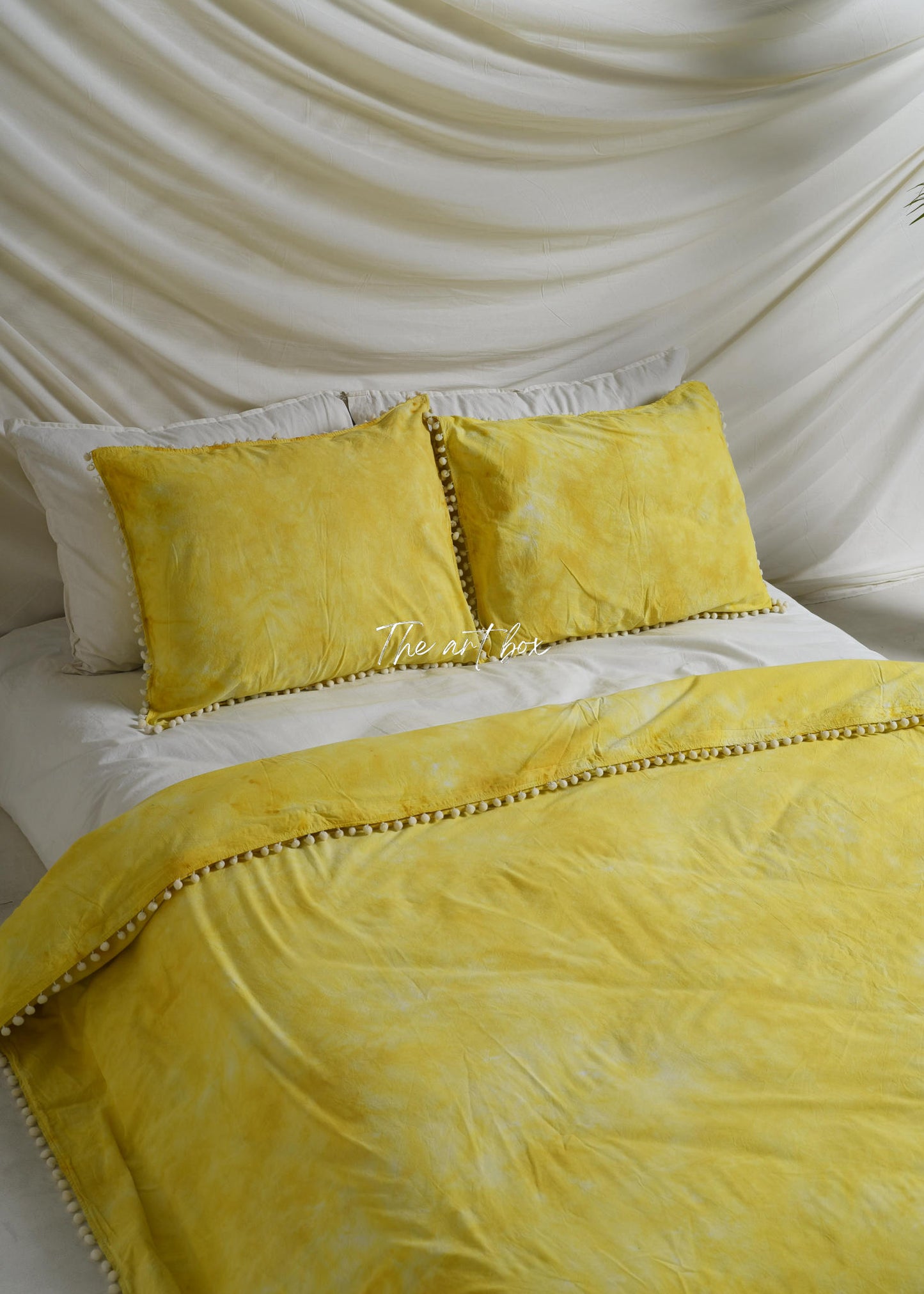 Yellow Tie Dye Bedsheets with Pillow Covers