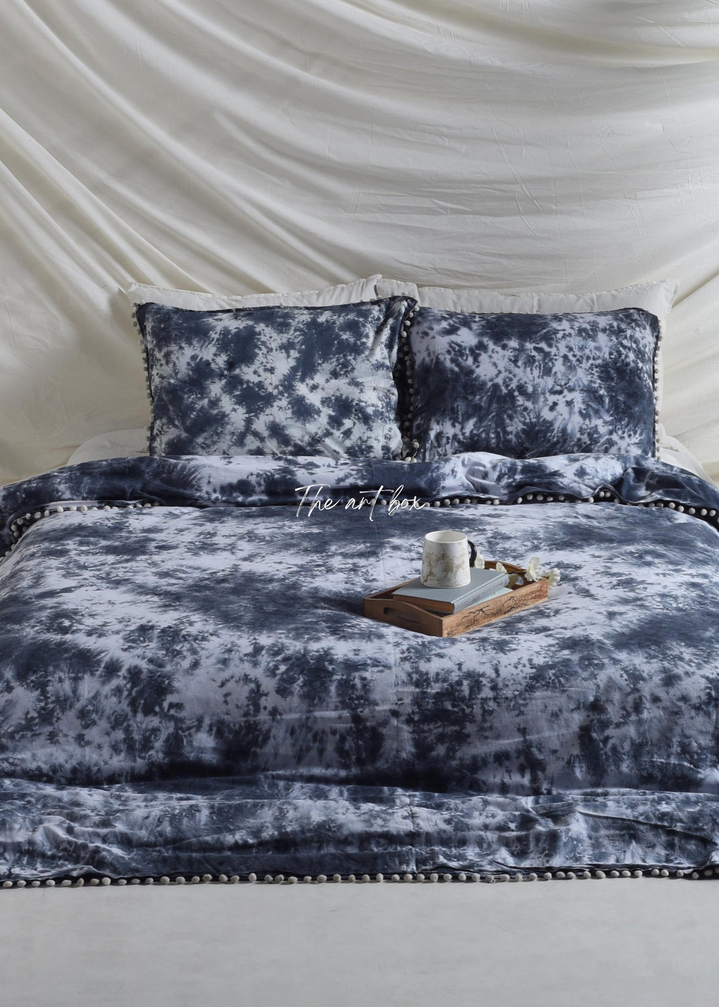 Ocean Blue Tie Dye Bedsheet set with Pillow Covers