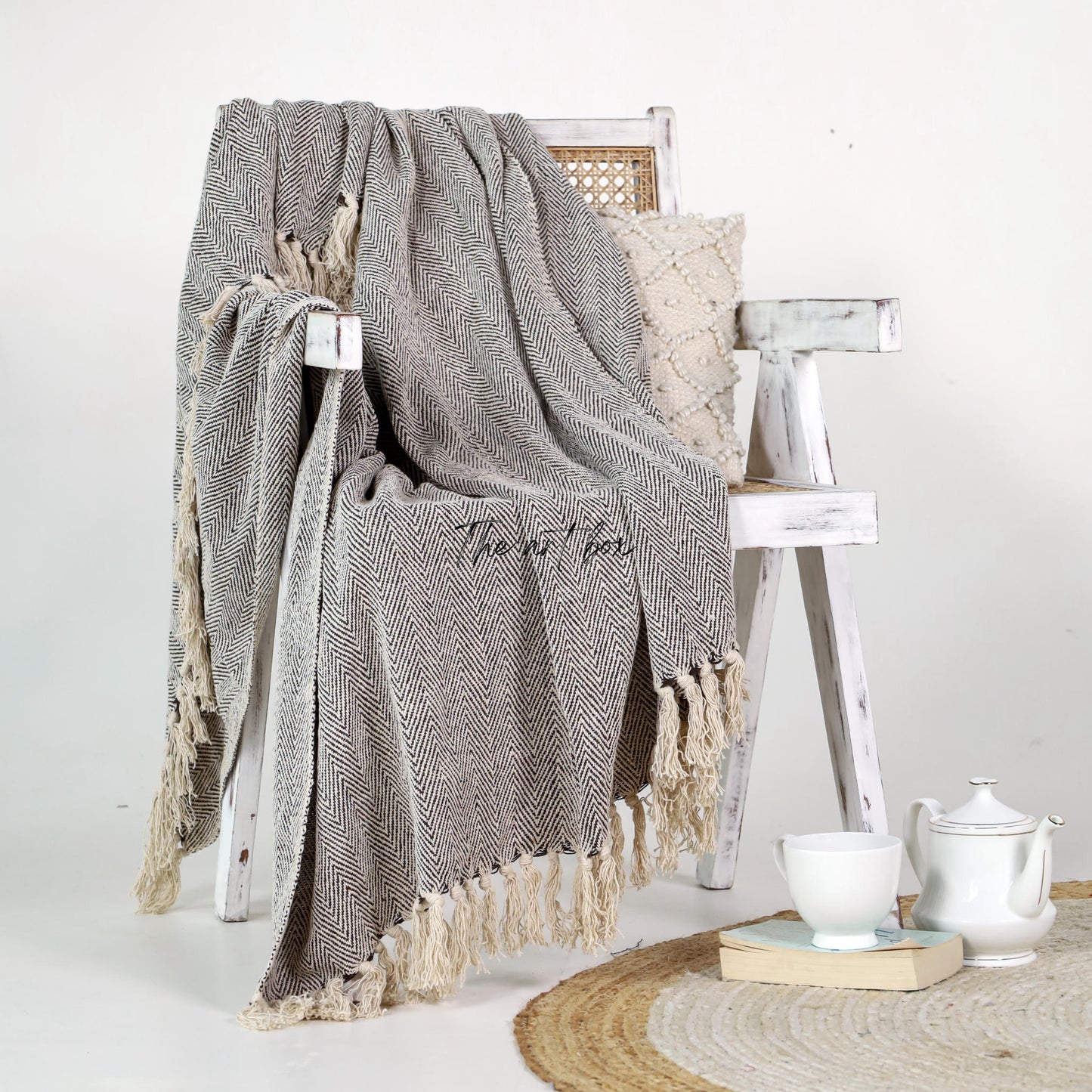 Grey Color Hand Tufted Throw