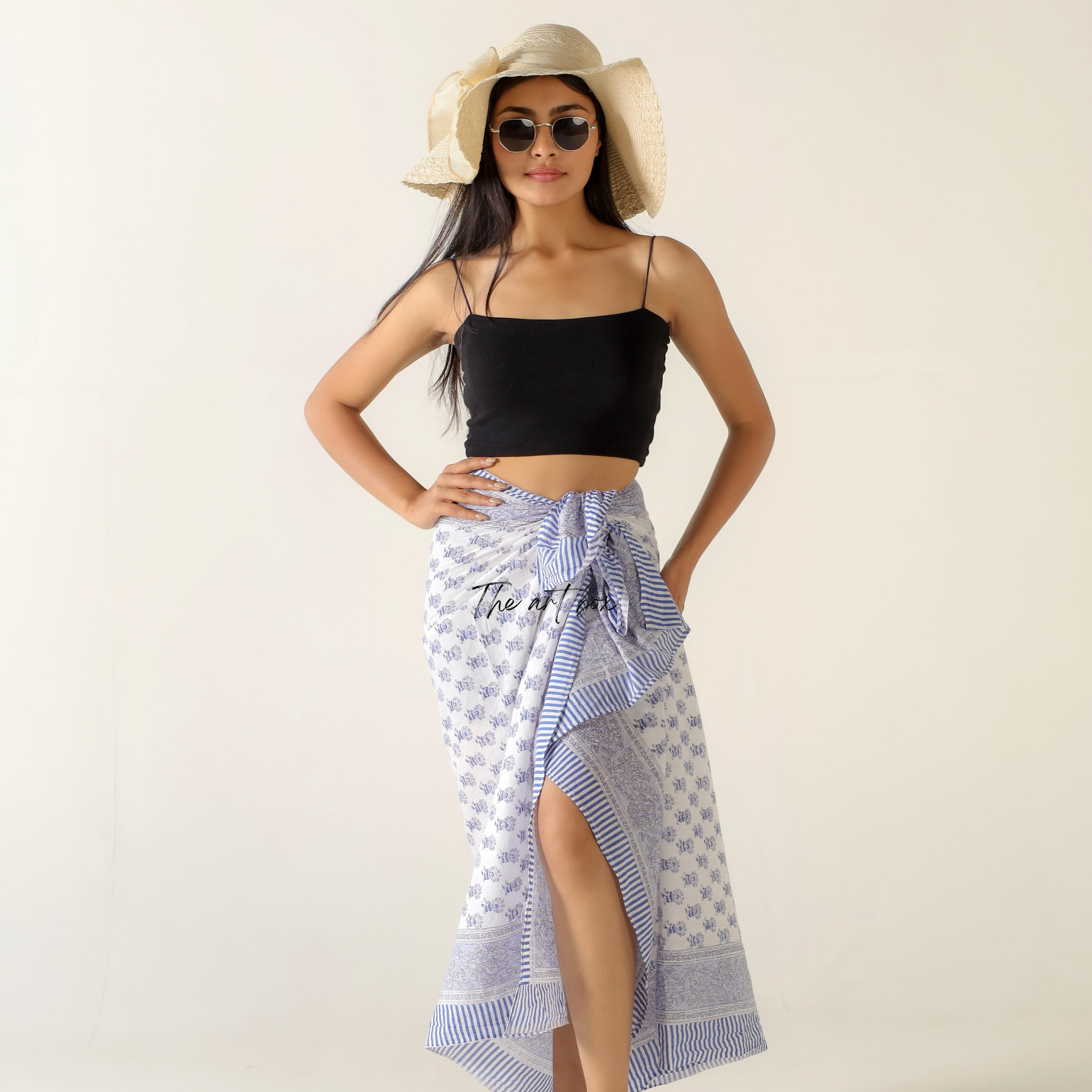 Daisy Dream Floral Sarong Pareo for a Fresh Beach Look