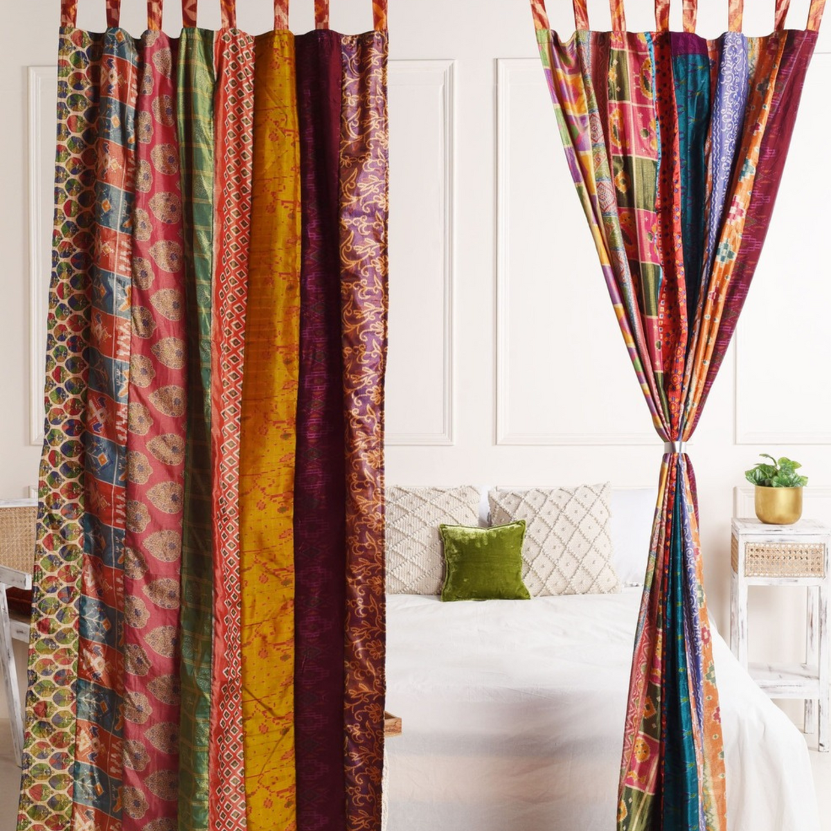 Silk Pachwork Curtain インドサリー　#A22 シングル Multicolor Silk Patchwork Curtains - 2 Panel set - The Art Box Store