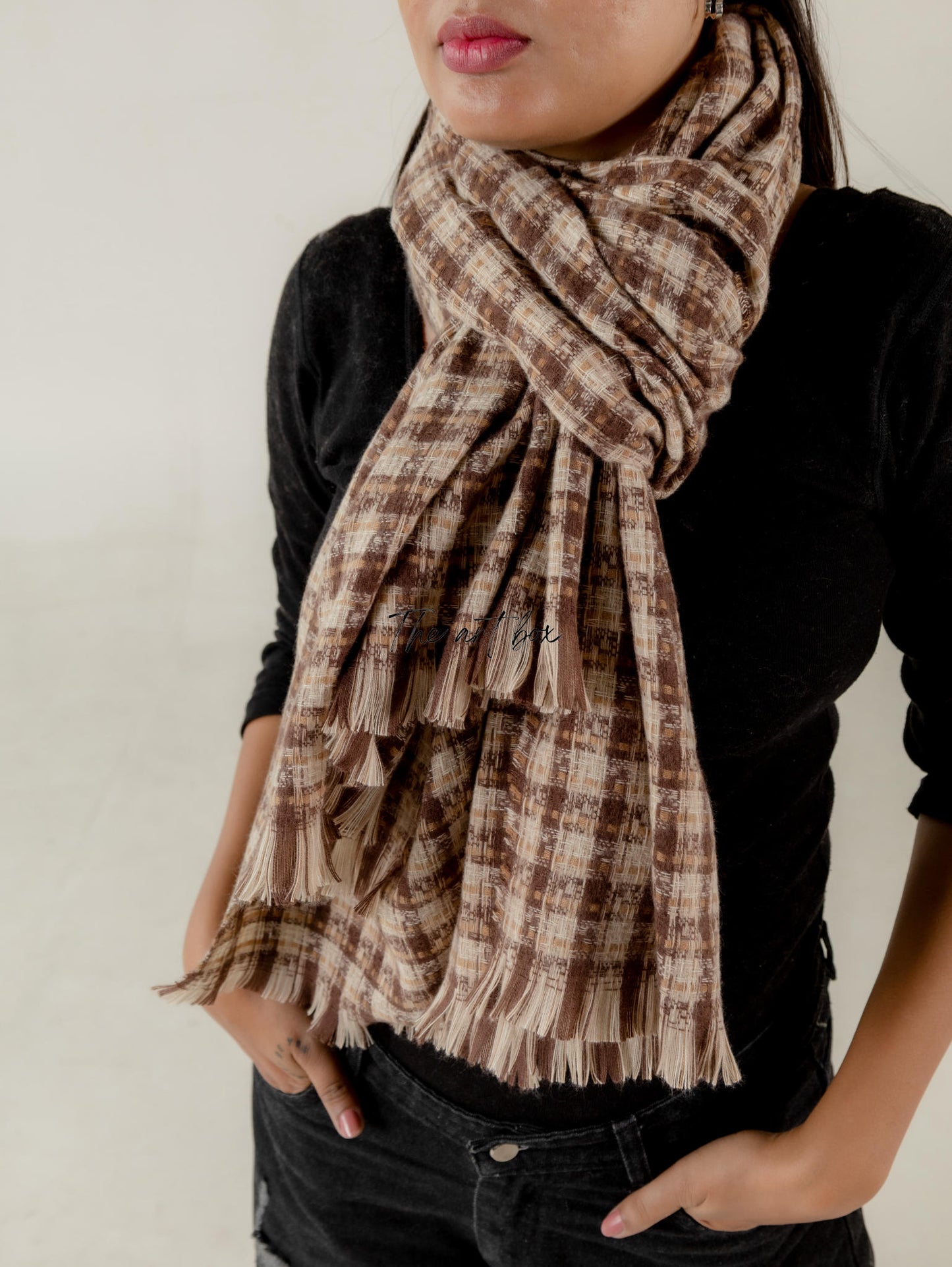 Cotton Woolen Scarves for Fashion-Forward Individuals