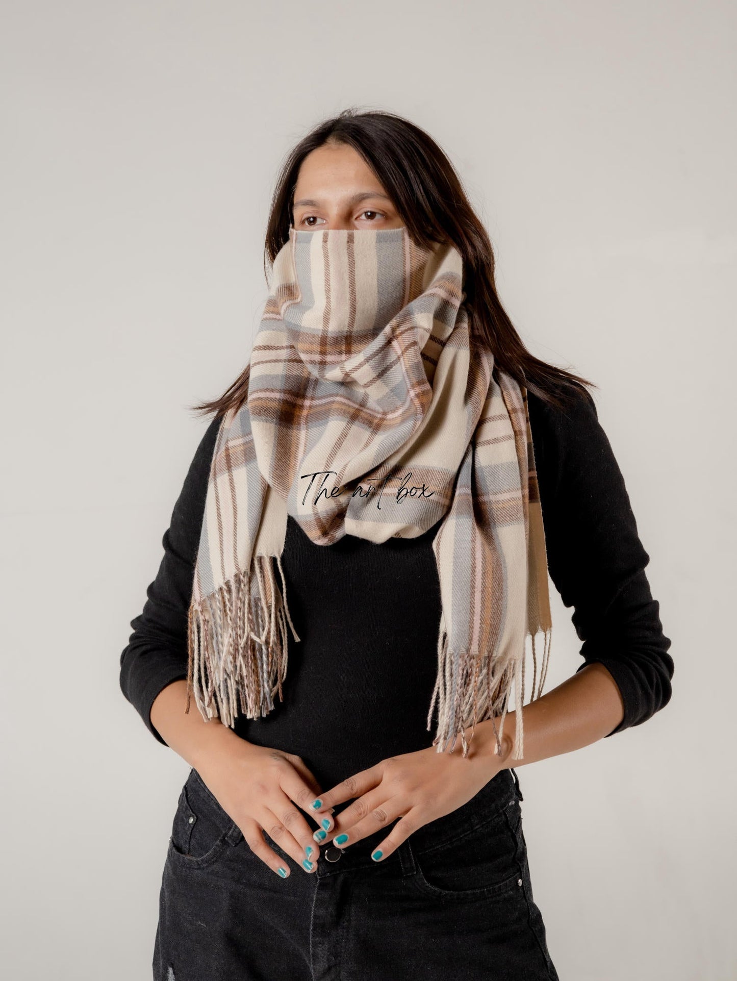 Cozy Cotton Warmth Meets Comfort in Our Woolen Scarves