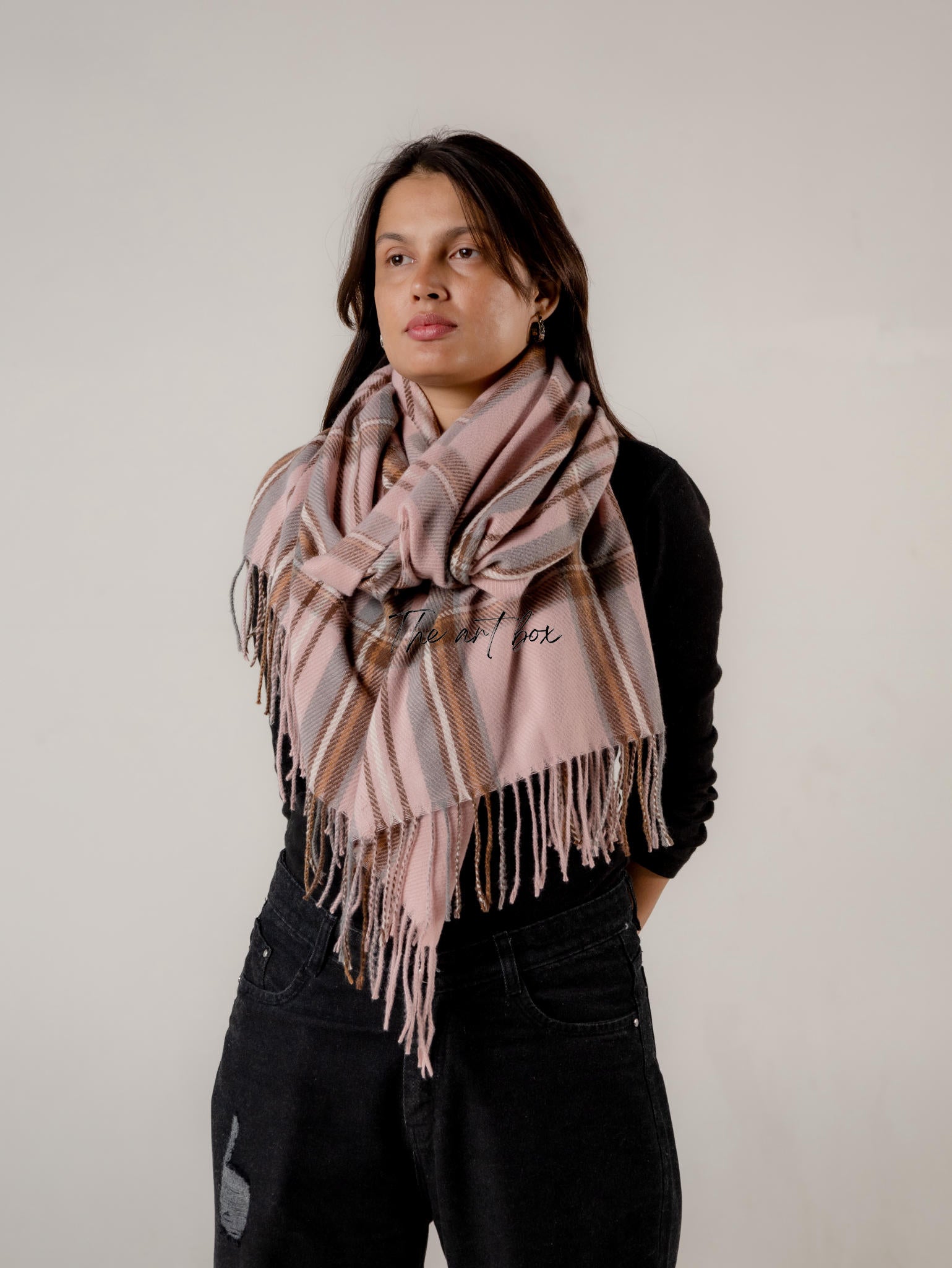 Wrap Up in Style: The Best Cotton Woolen Scarves