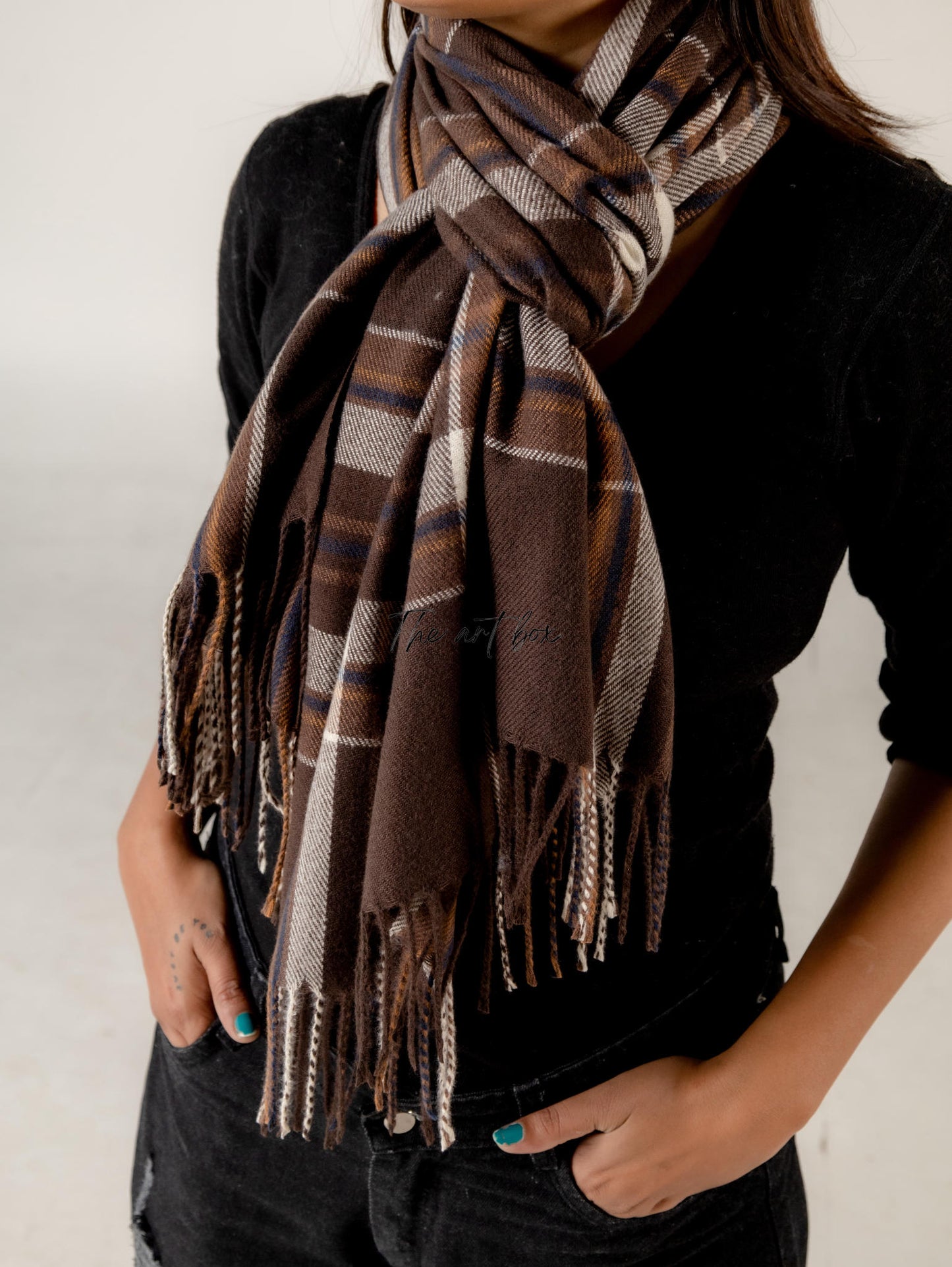 Softness Personified: Cotton Woolen Scarves for Every Season