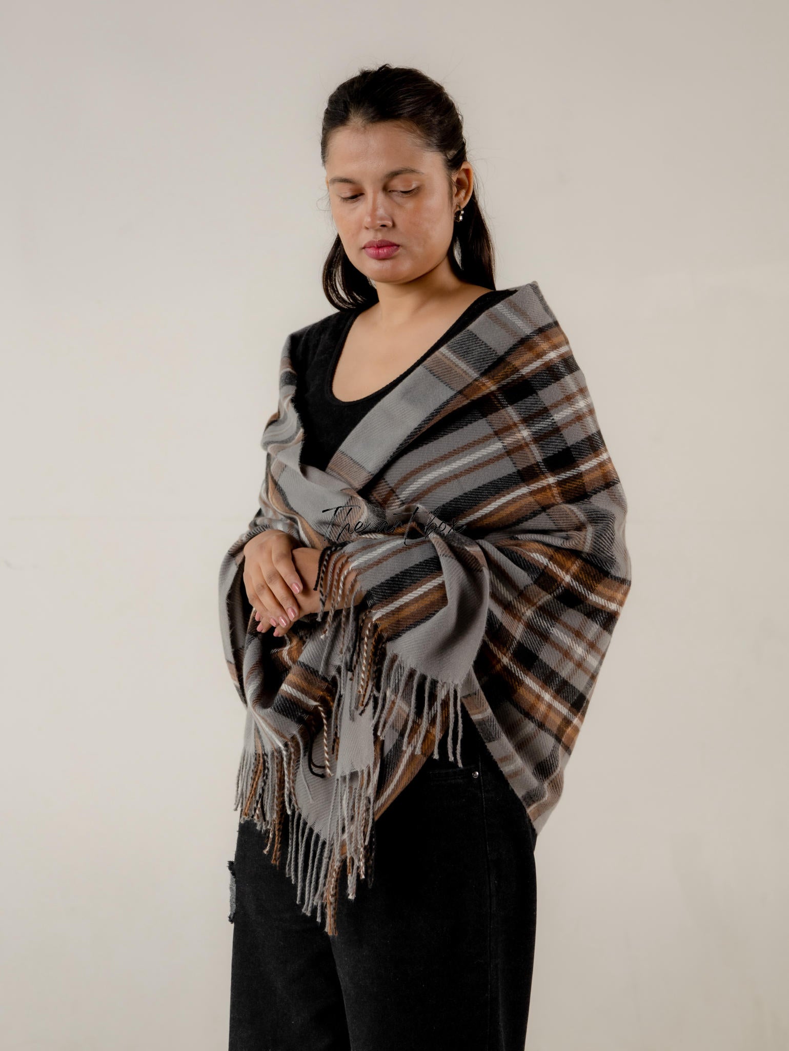 Cotton Classics Timeless Woolen Scarves for Any Season