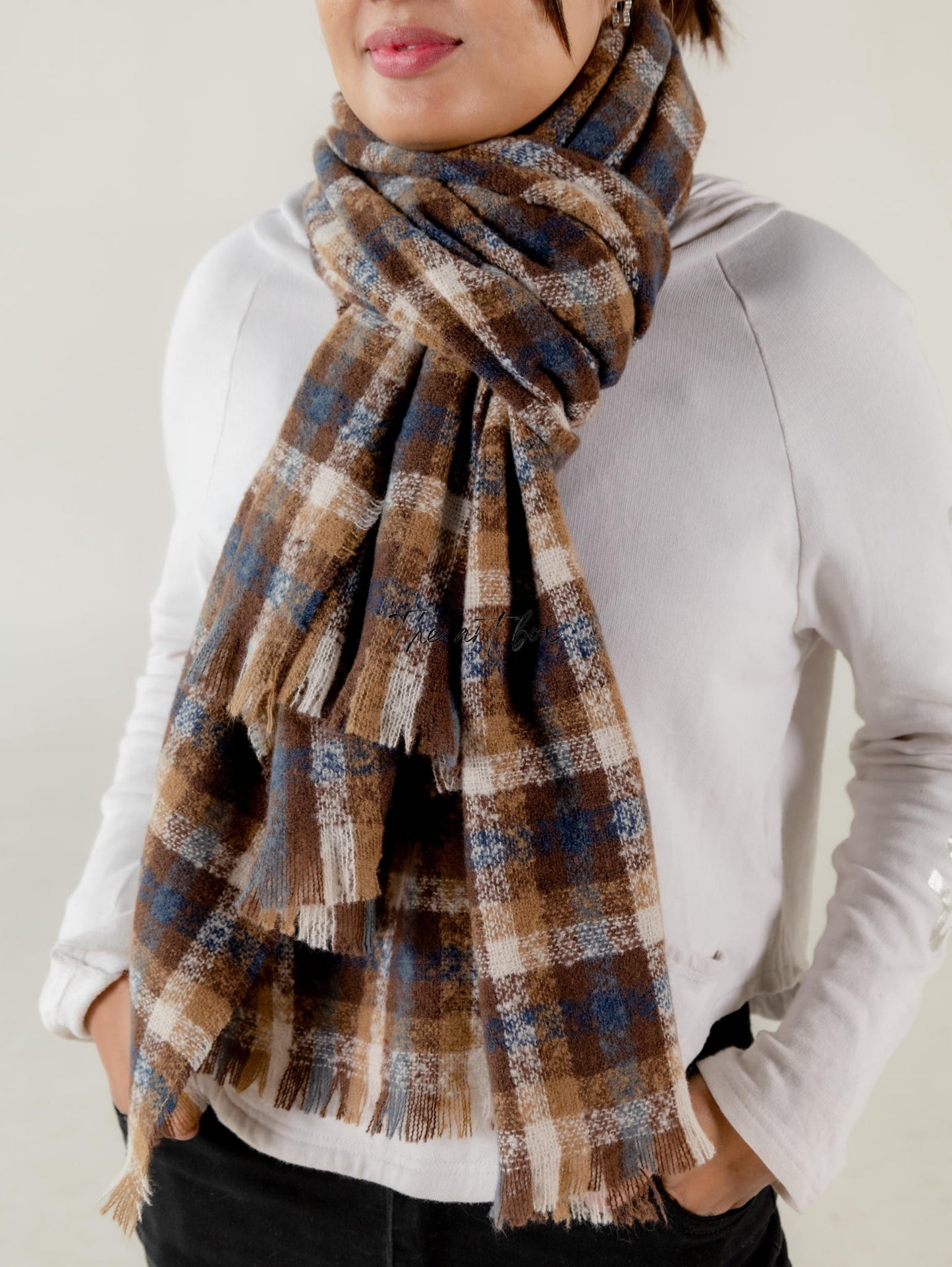 Effortless Elegance Cotton Woolen Scarves for the Modern Wardrobe