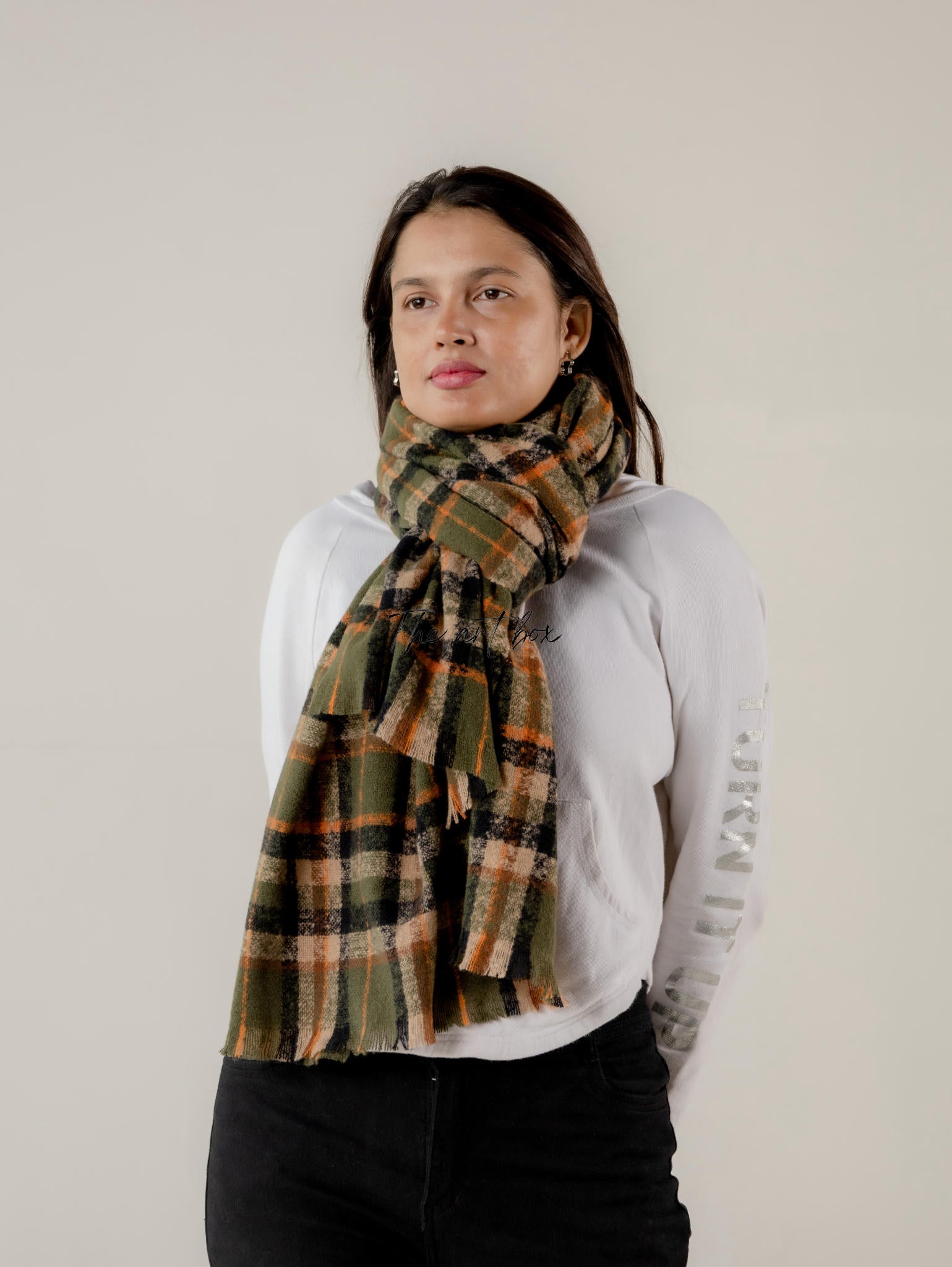 Fashionable Comfort Cotton Woolen Scarves for Every Occasion