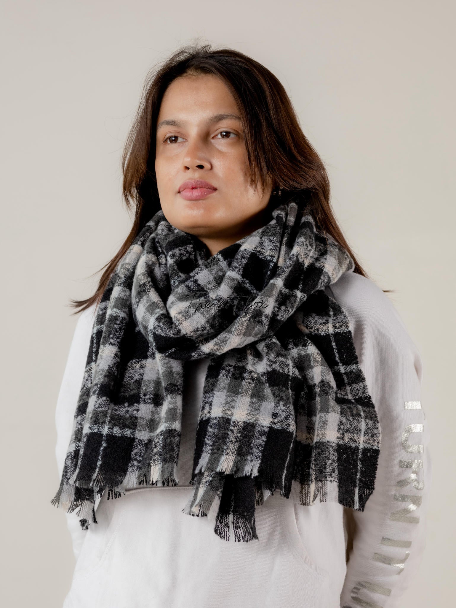 Stay Stylish, Stay Warm Cotton Woolen Scarves for All