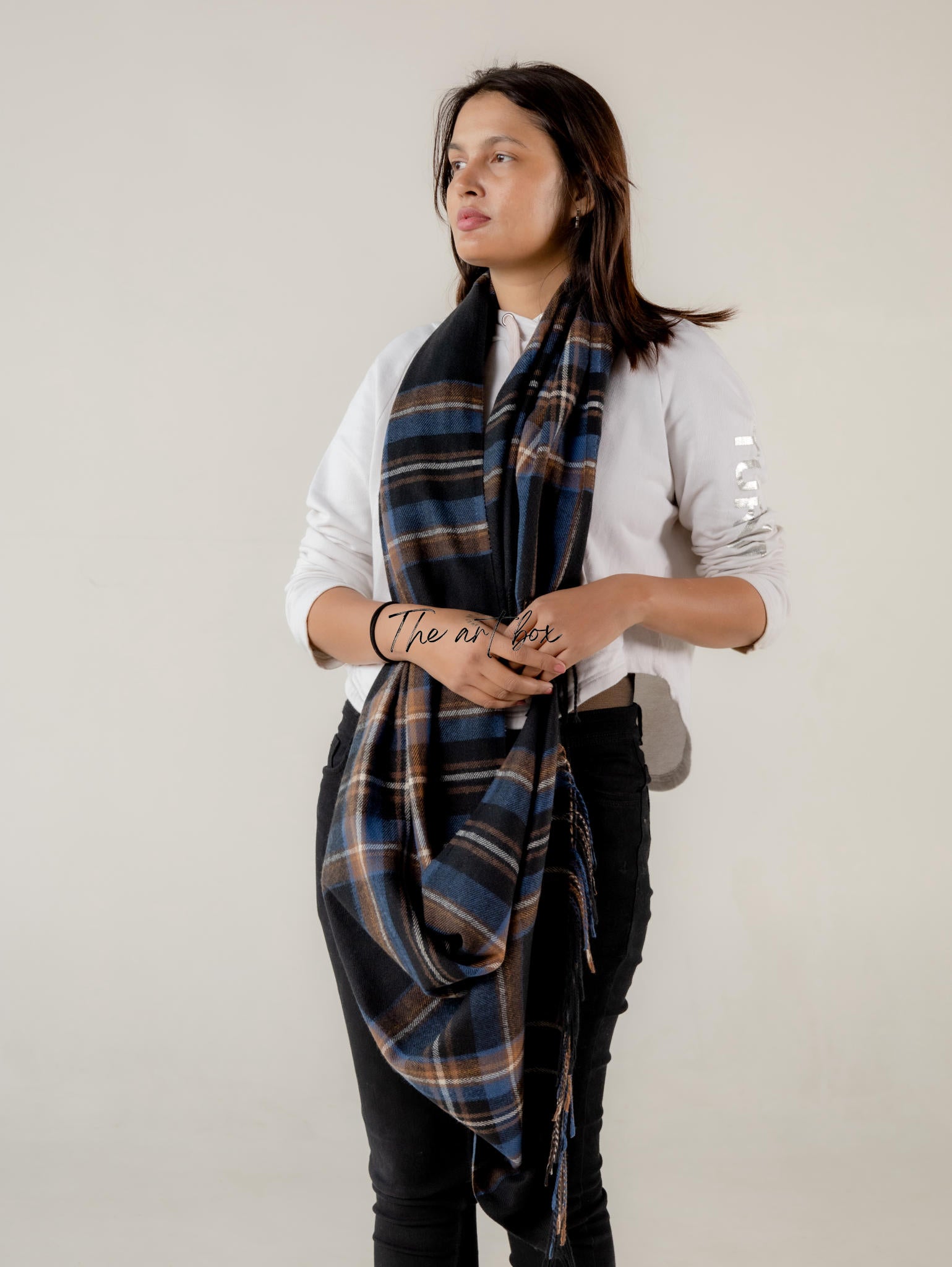 Soft and Stylish: Cotton Woolen Scarves You'll Adore