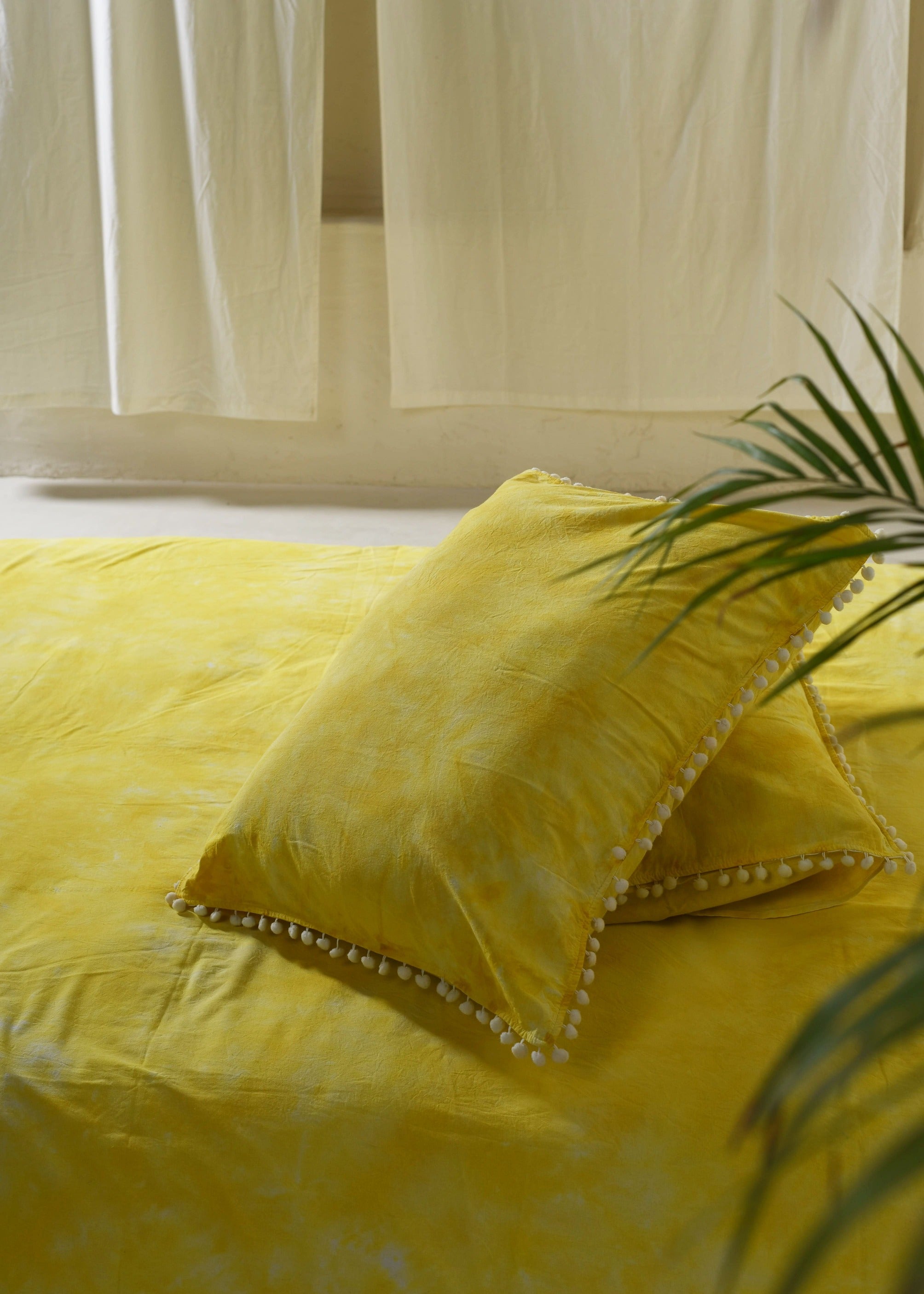 Yellow Tie-Dye Duvet Cover with Pillow cases Set