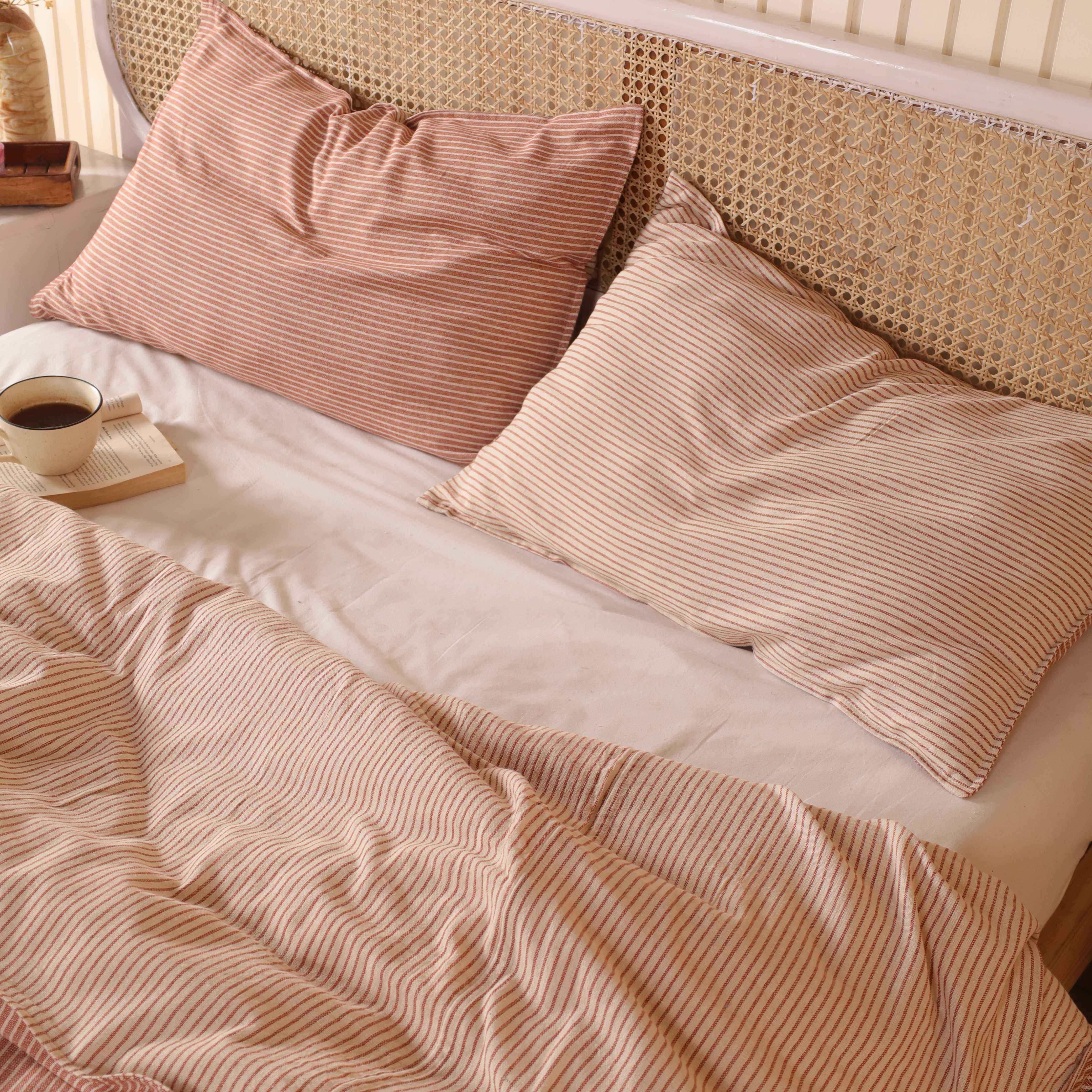 Reversible Terracotta & Beige Striped Bedding Set - Mixed Cotton Duvet