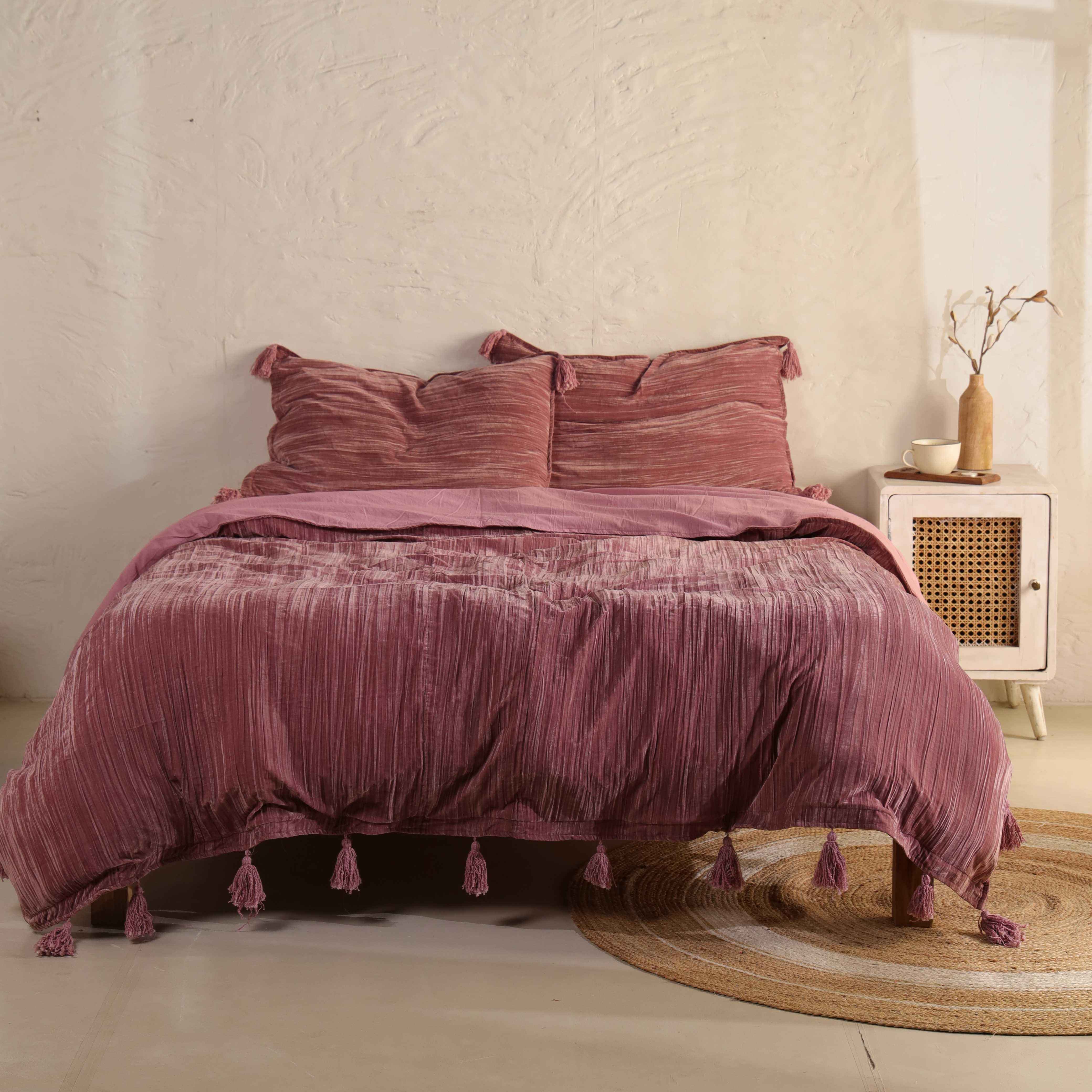 Velvet Duvet Cover Set - Luxury Dusty Rose Boho Bedding with Tassels - 3 Piece Soft Textured Bedding Set