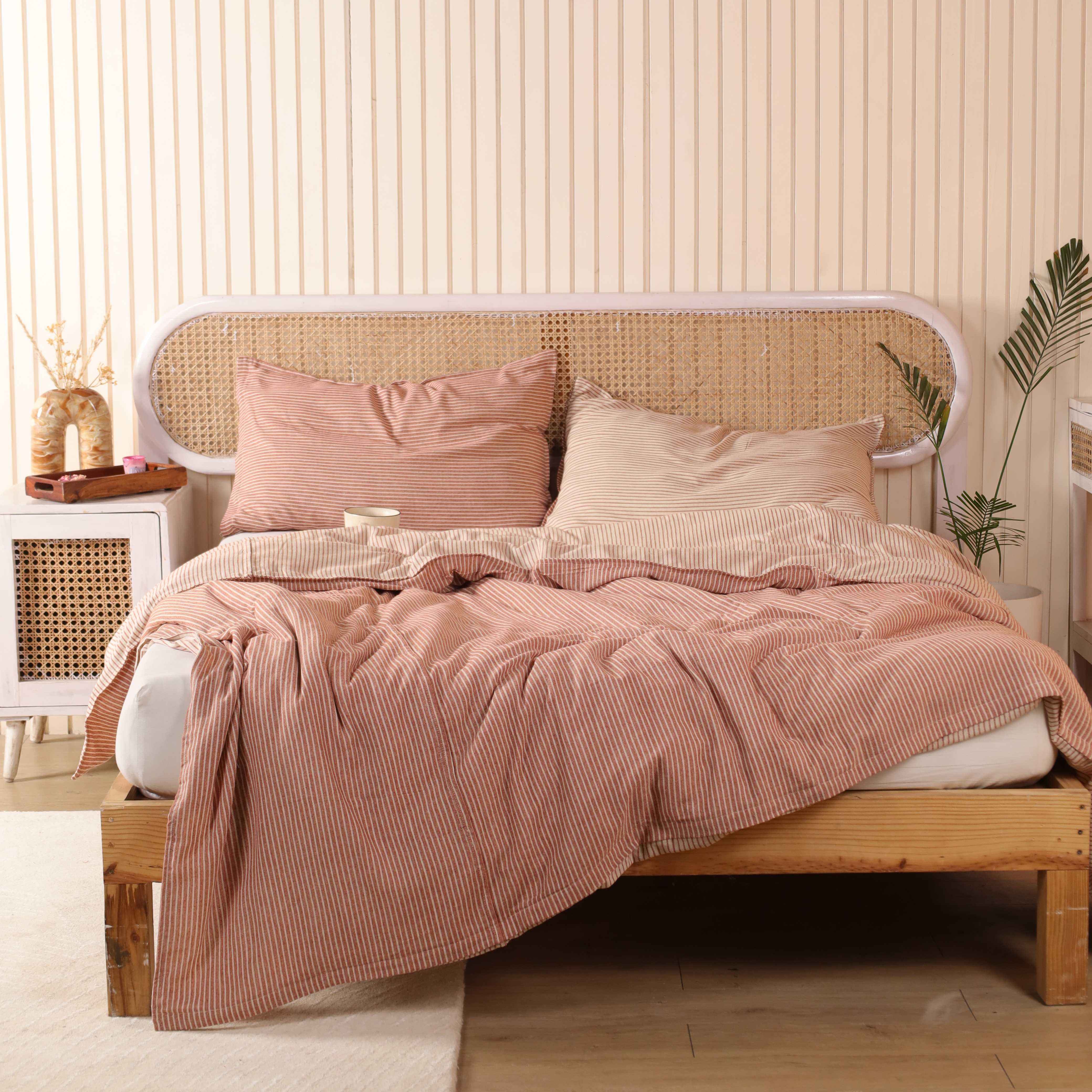 Reversible Terracotta & Beige Striped Bedding Set - Mixed Cotton Duvet