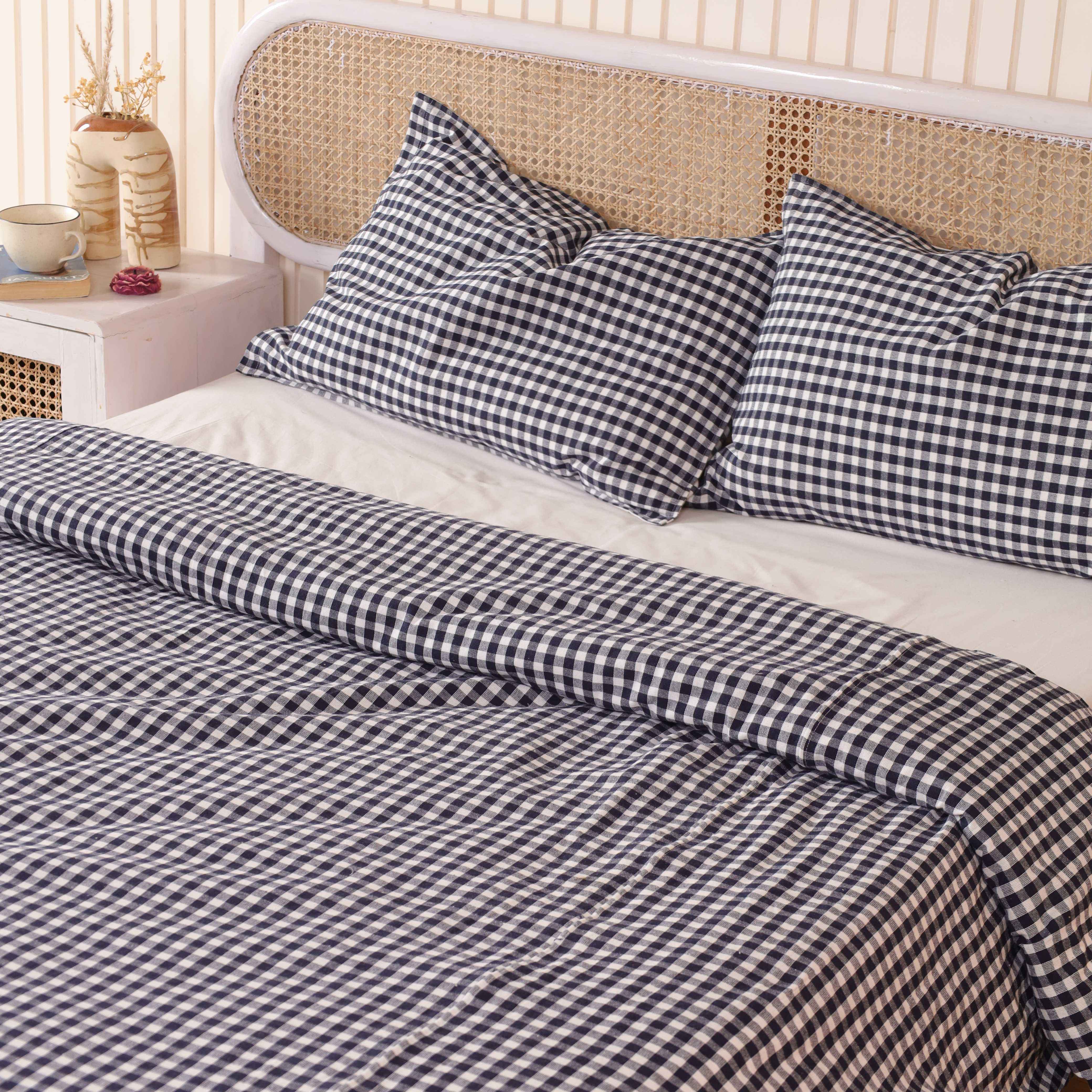 Navy Blue Gingham Bedding Set - Classic Plaid Cotton Duvet & Shams