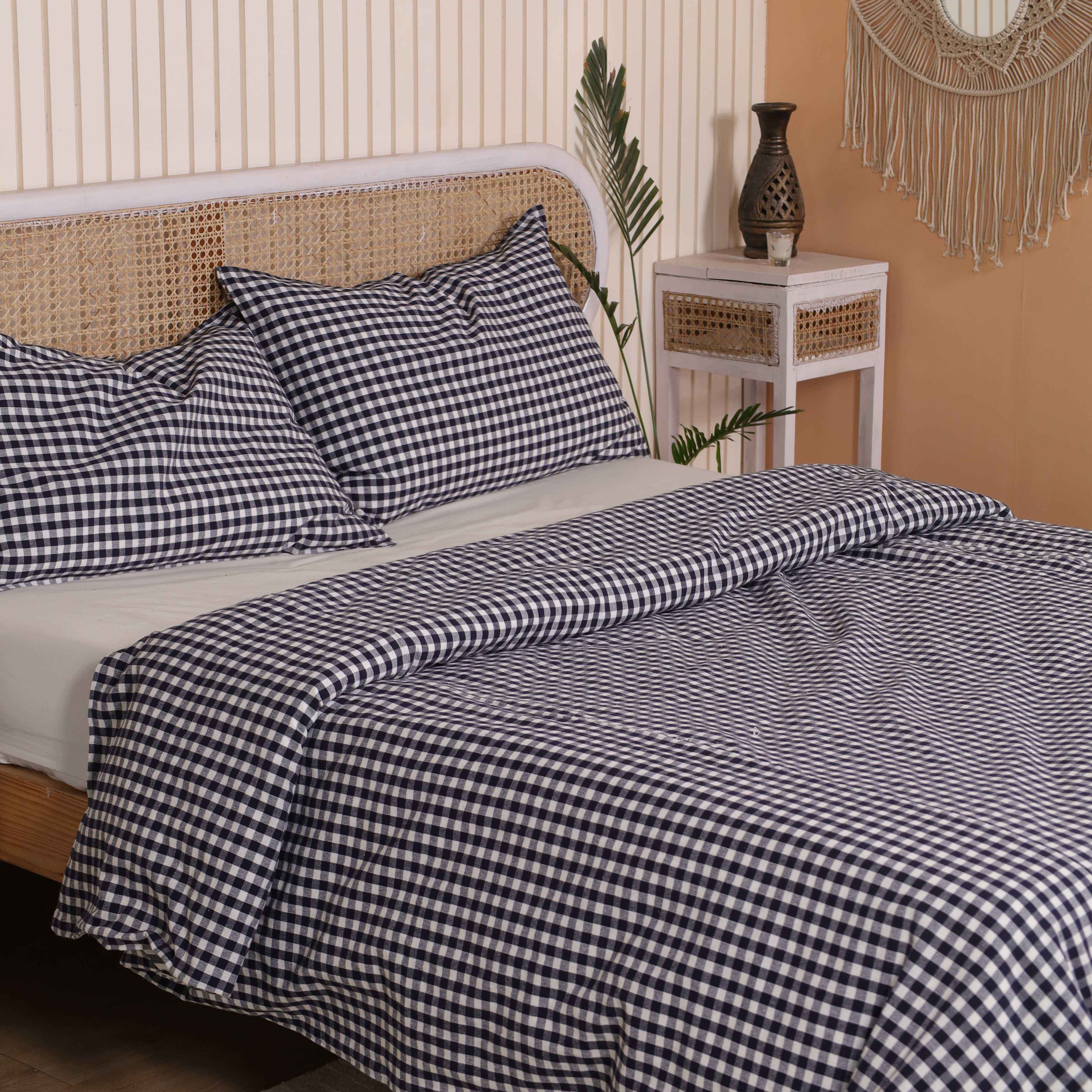 Navy Blue Gingham Bedding Set - Classic Plaid Cotton Duvet & Shams