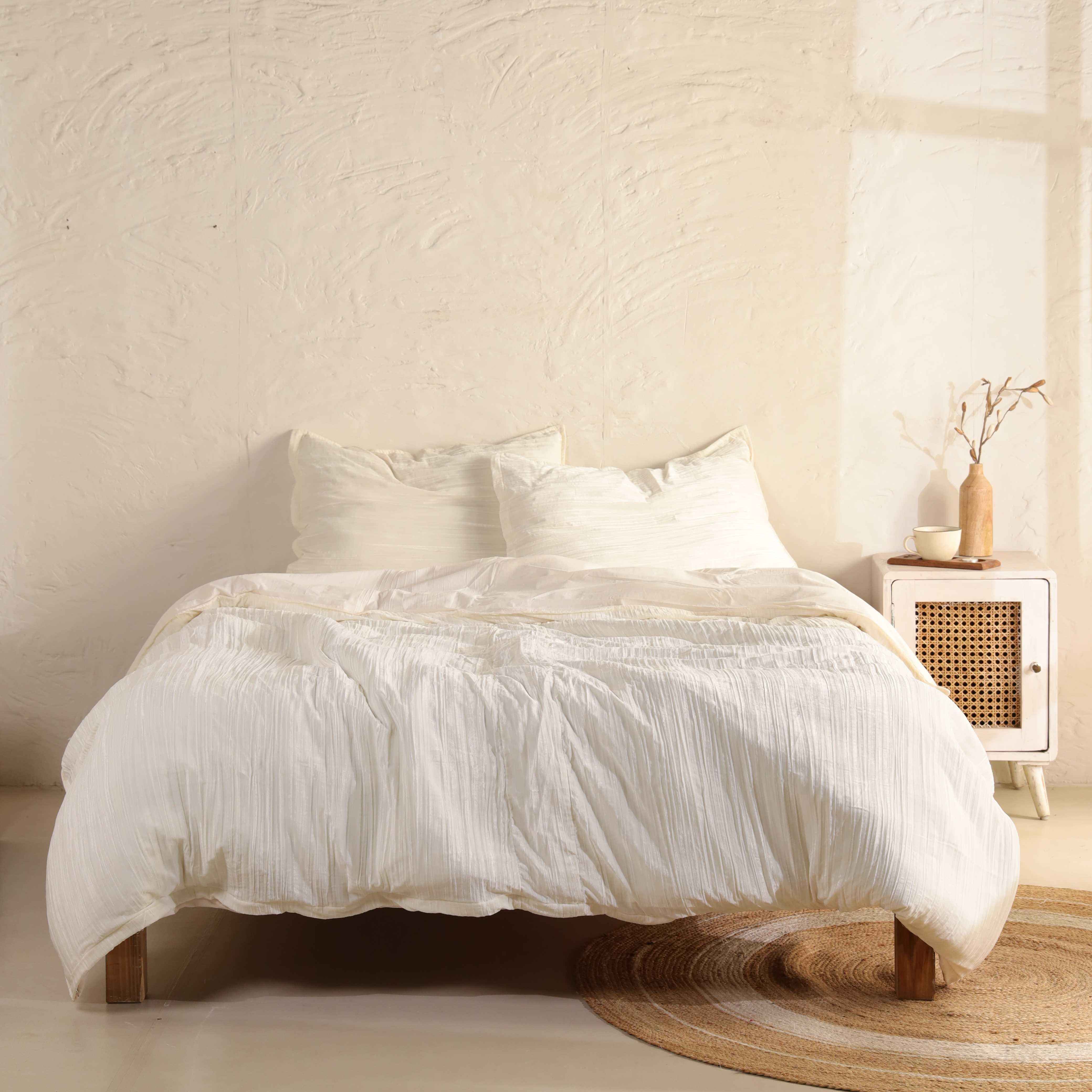 Velvet Duvet Cover Set - Luxury Neutral Bedding for Minimalist Bedroom Decor - 3 Piece Soft Textured Bedding Set